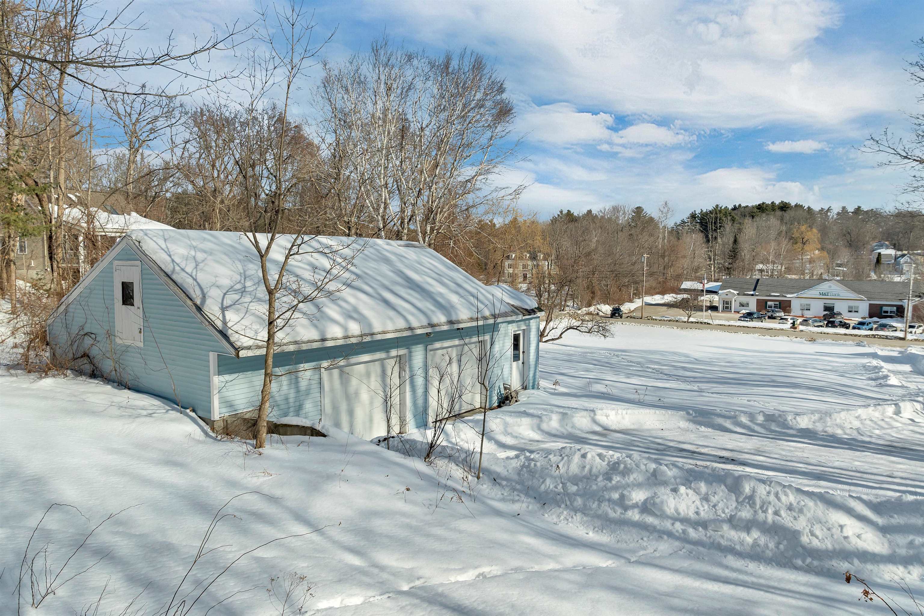 16 Varney Rd, Wolfeboro, NH 03894