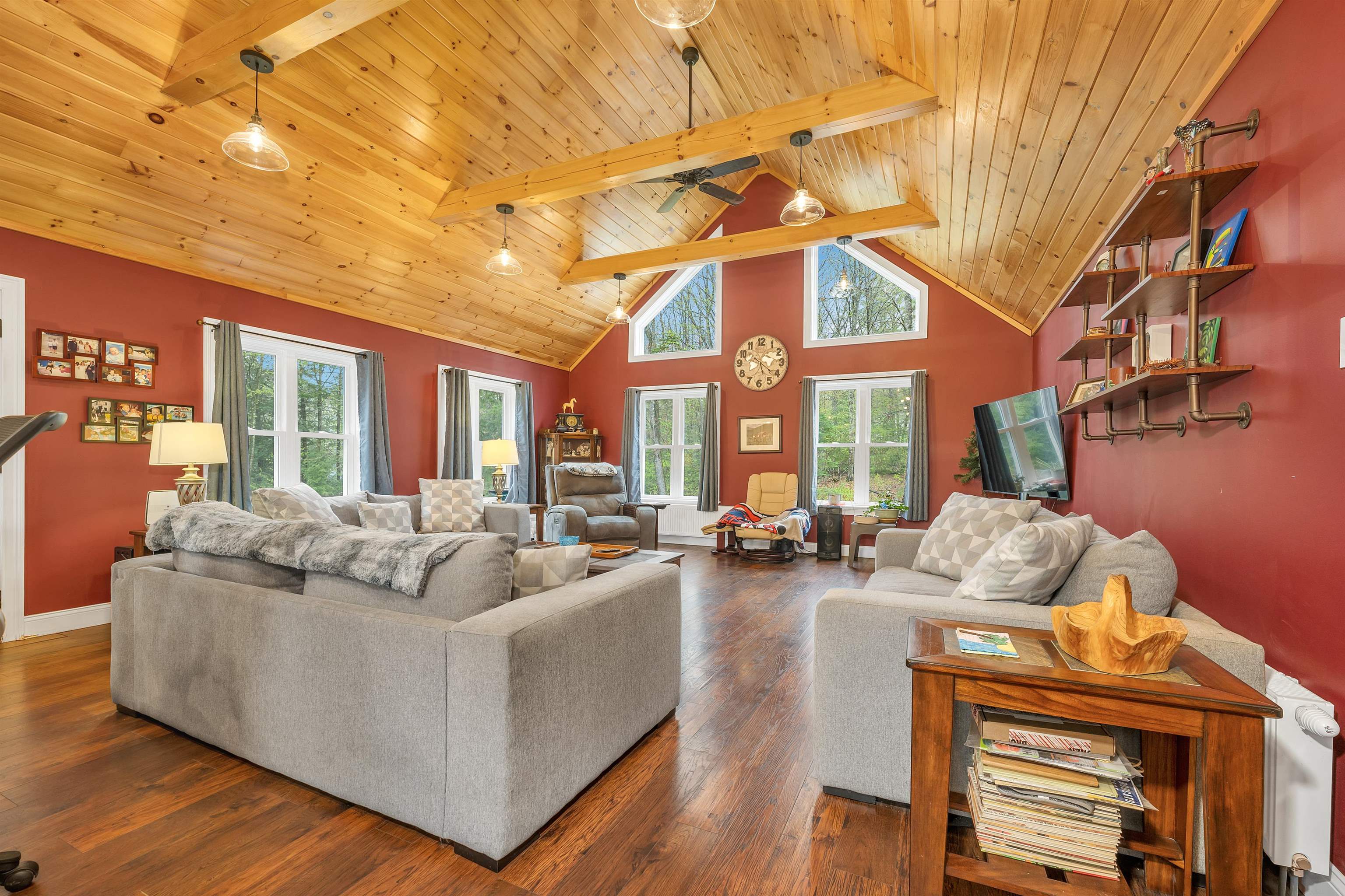 29 Reservoir Heights Rd, Plymouth, NH 03264