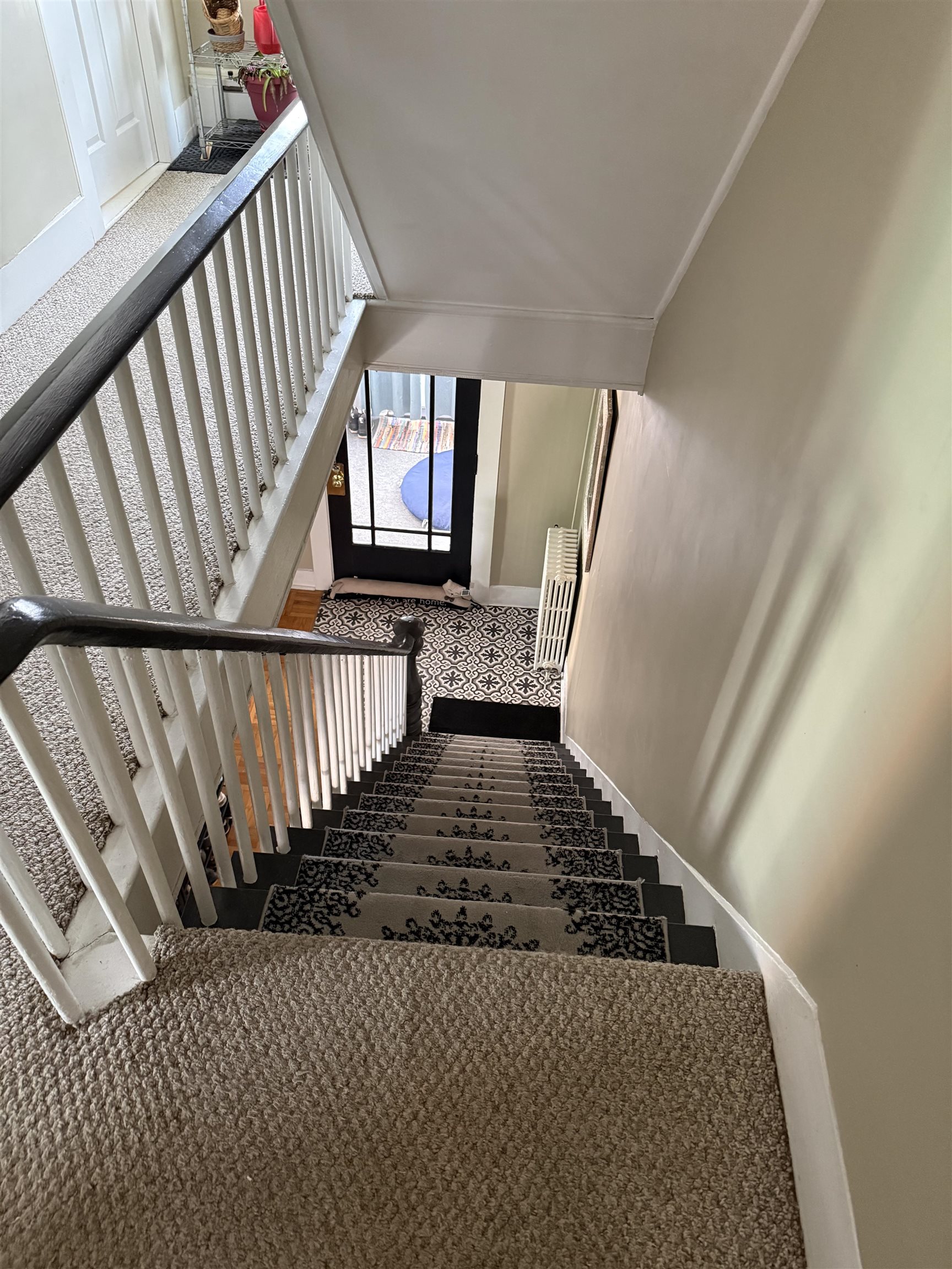 29 Elkins St, Franklin, NH 03235