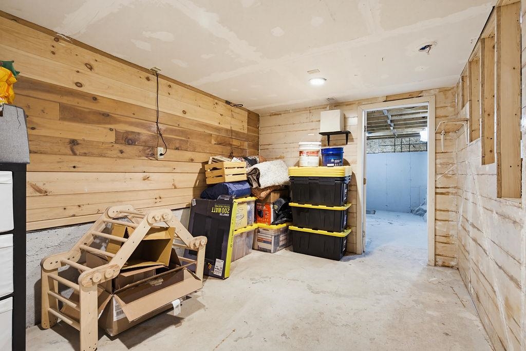 246 Cooper Hill Rd, Nottingham, NH 03290