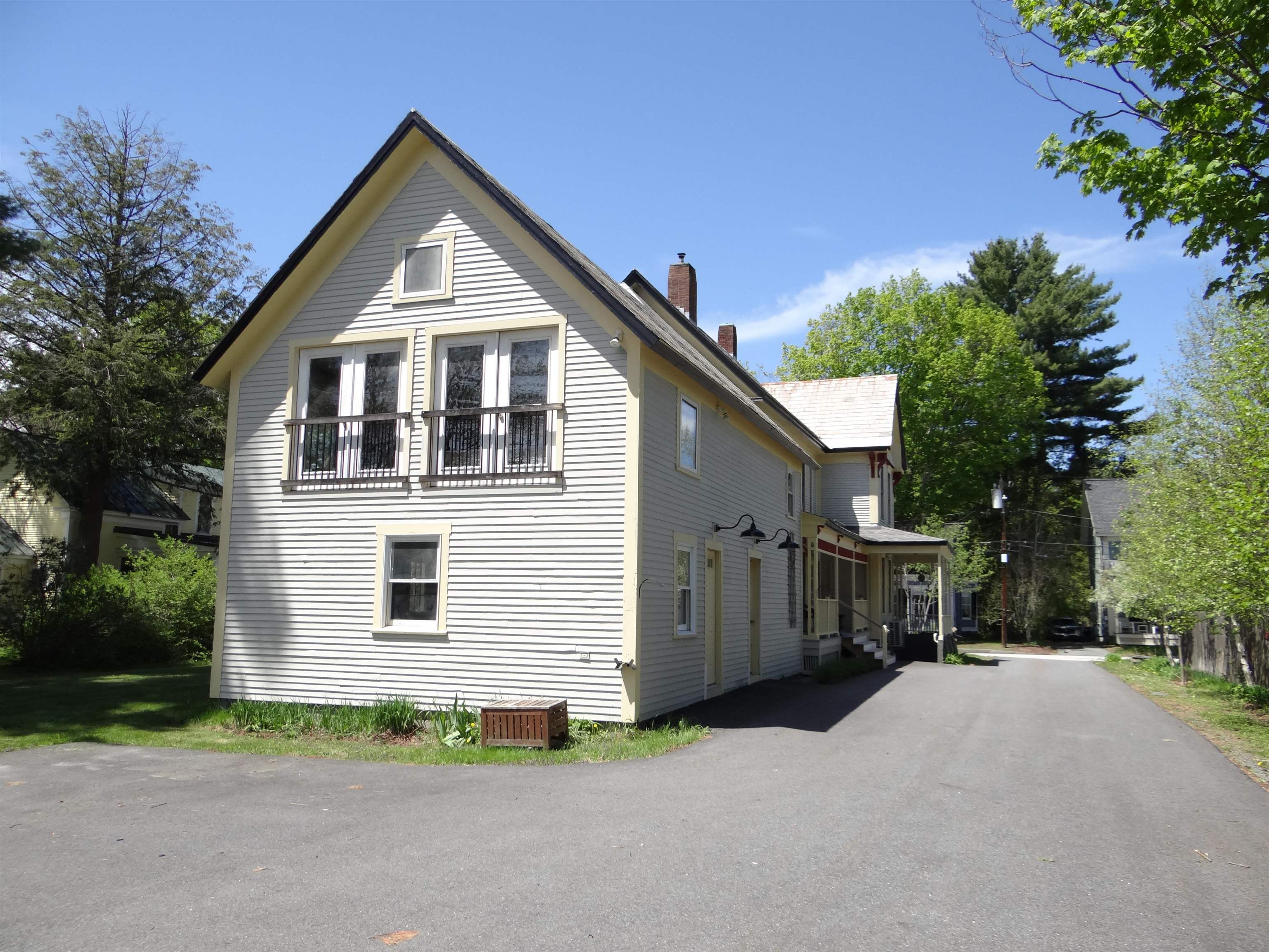 10 Abbott St, Lebanon, NH 03766