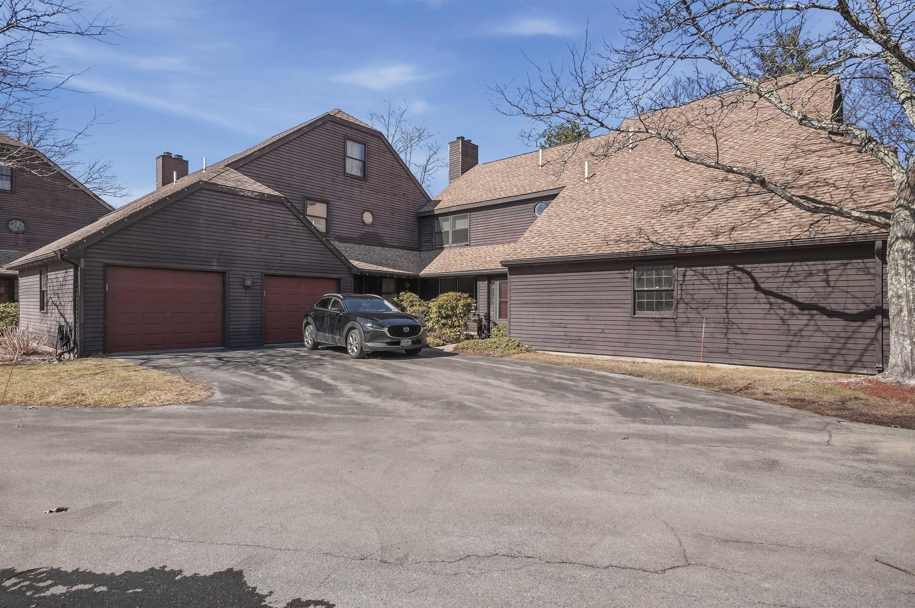 45 Stacey Cir, Windham, NH 03087