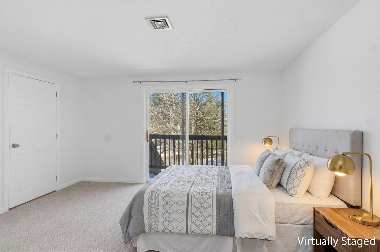 45 Stacey Cir, Windham, NH 03087