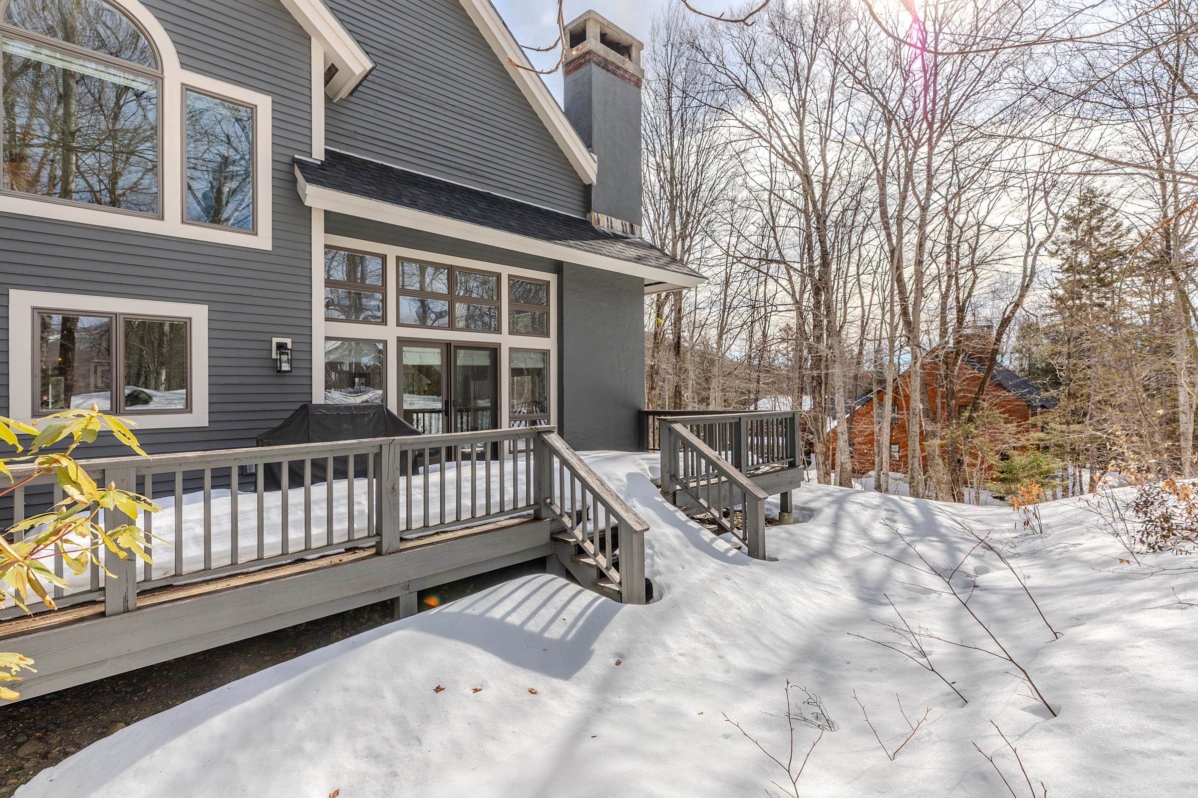 Homes for sale in Winhall, VT | 3 Linscott Rd, Winhall, VT 05340 | MLS# 5079023