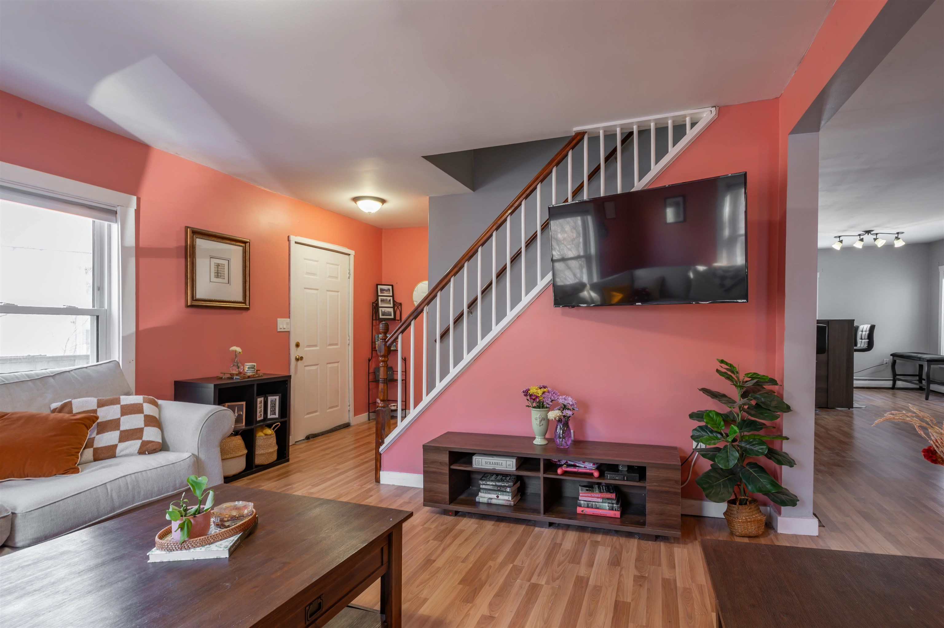 12 Chase St, Hooksett, NH 03106