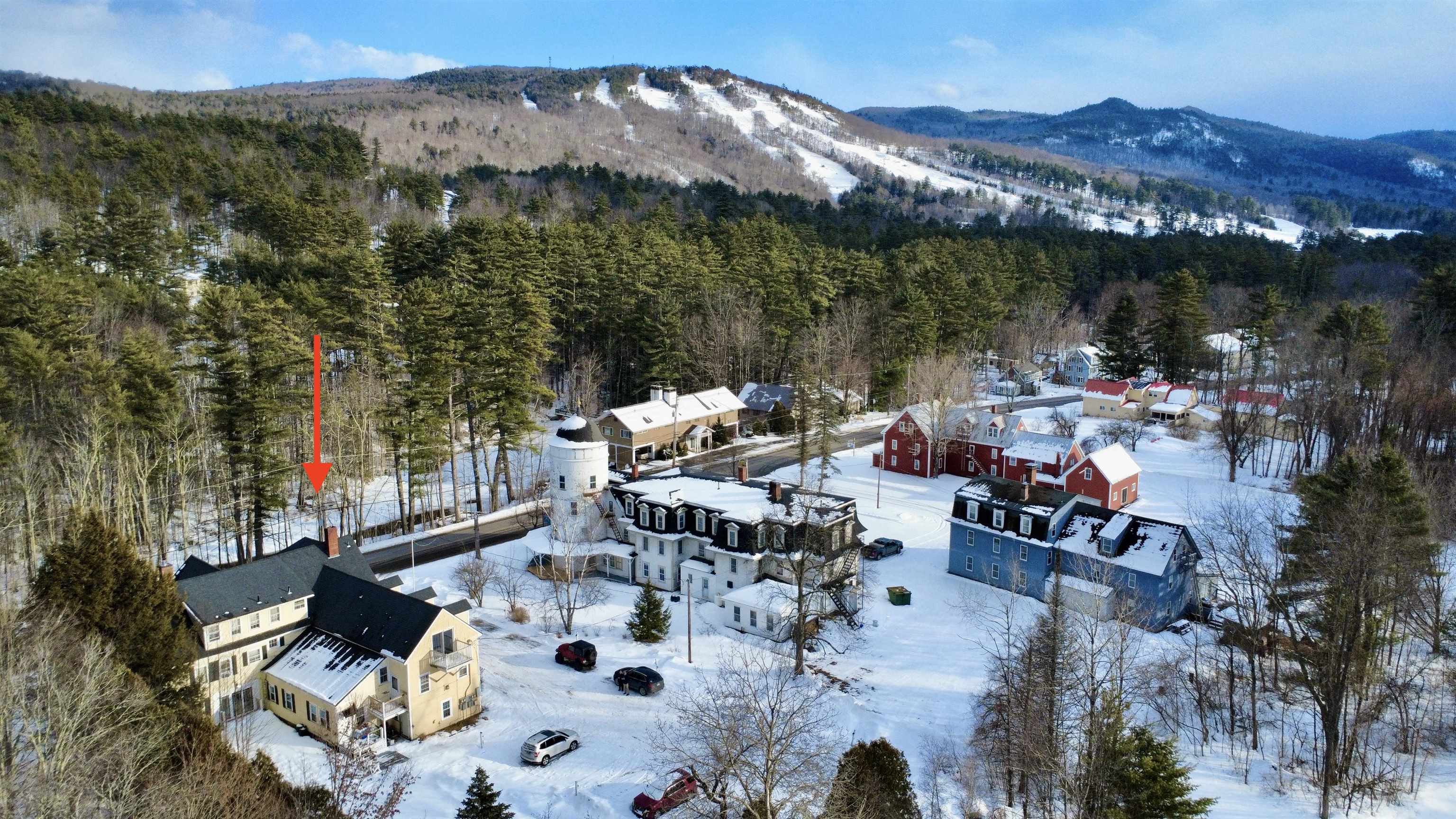 720 Kearsarge Rd, Conway, NH 03860