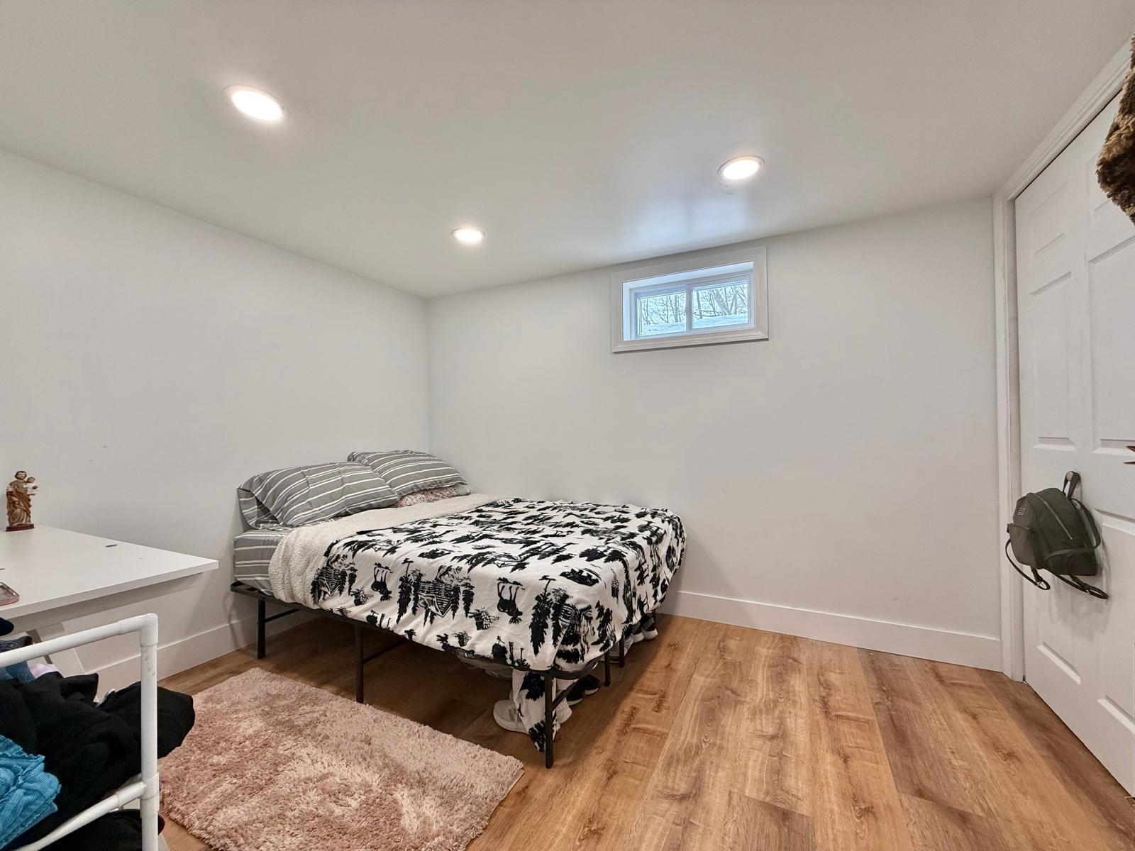 104 White Rock Hill Rd, Bow, NH 03304