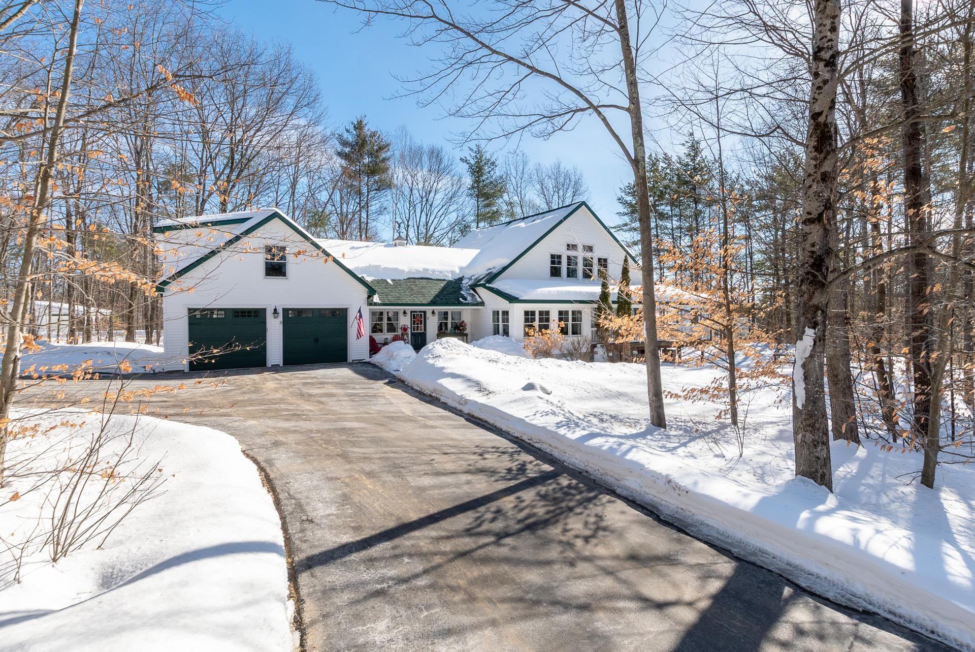 8 Oak Knoll Rd, Meredith, NH 03253