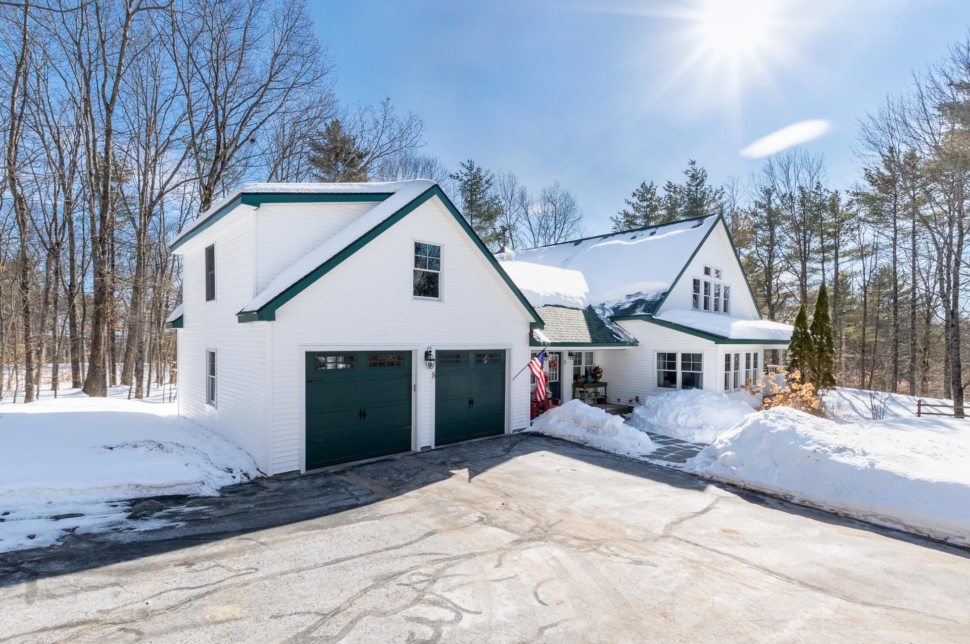 8 Oak Knoll Rd, Meredith, NH 03253