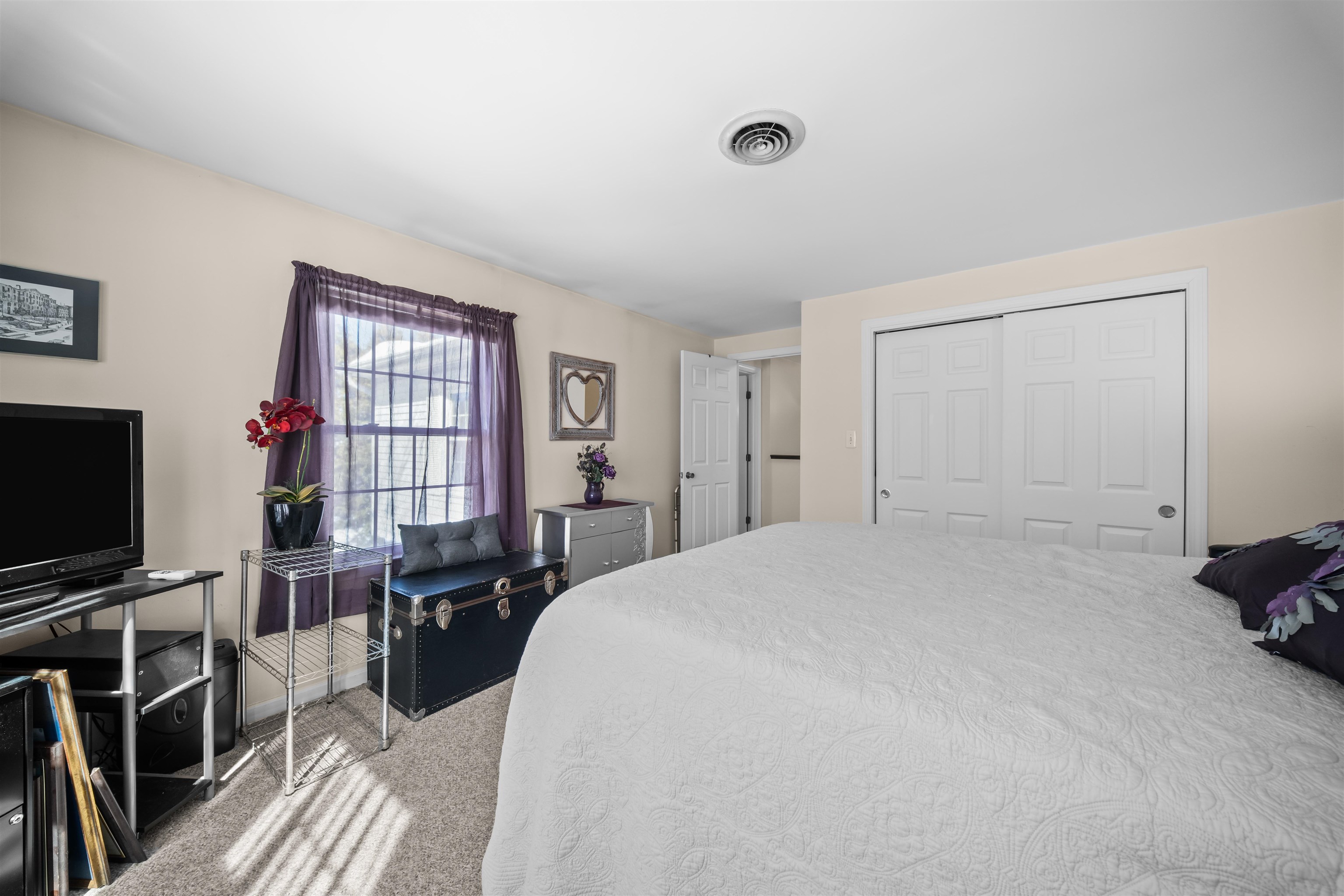 16 Springfield Est, Rochester, NH 03867