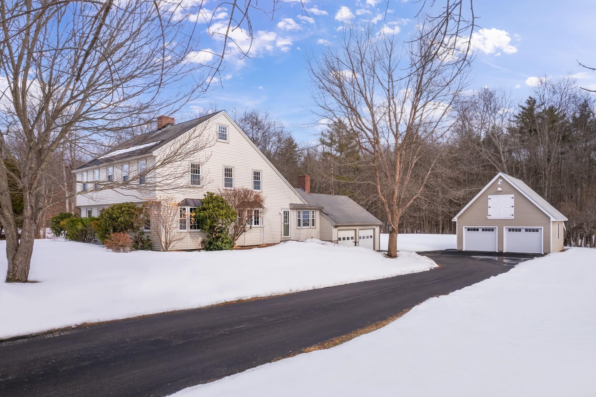 6 Meloon Rd, Greenland, NH 03840