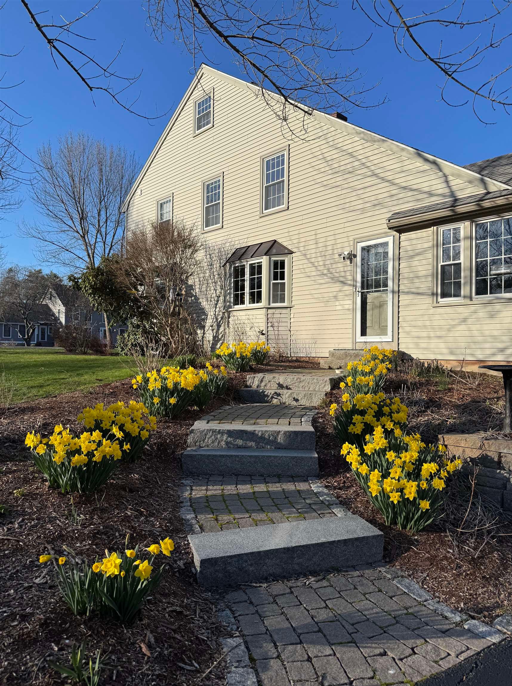 6 Meloon Rd, Greenland, NH 03840