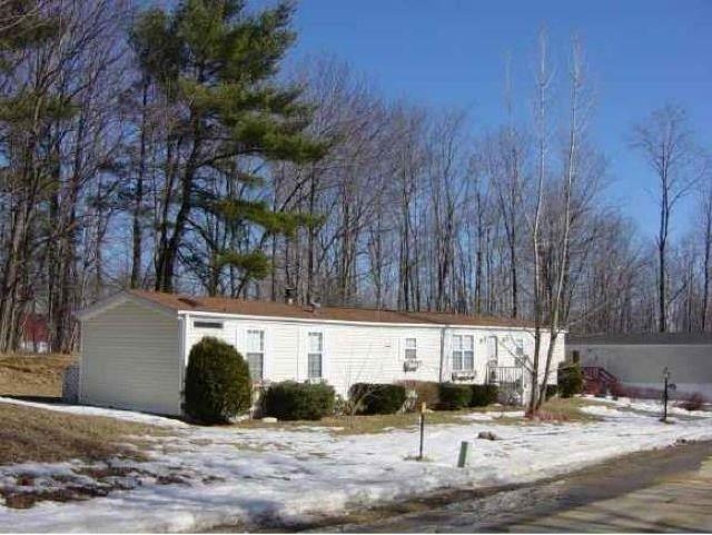 16 Fox Cross Ln, Northwood, NH 03261