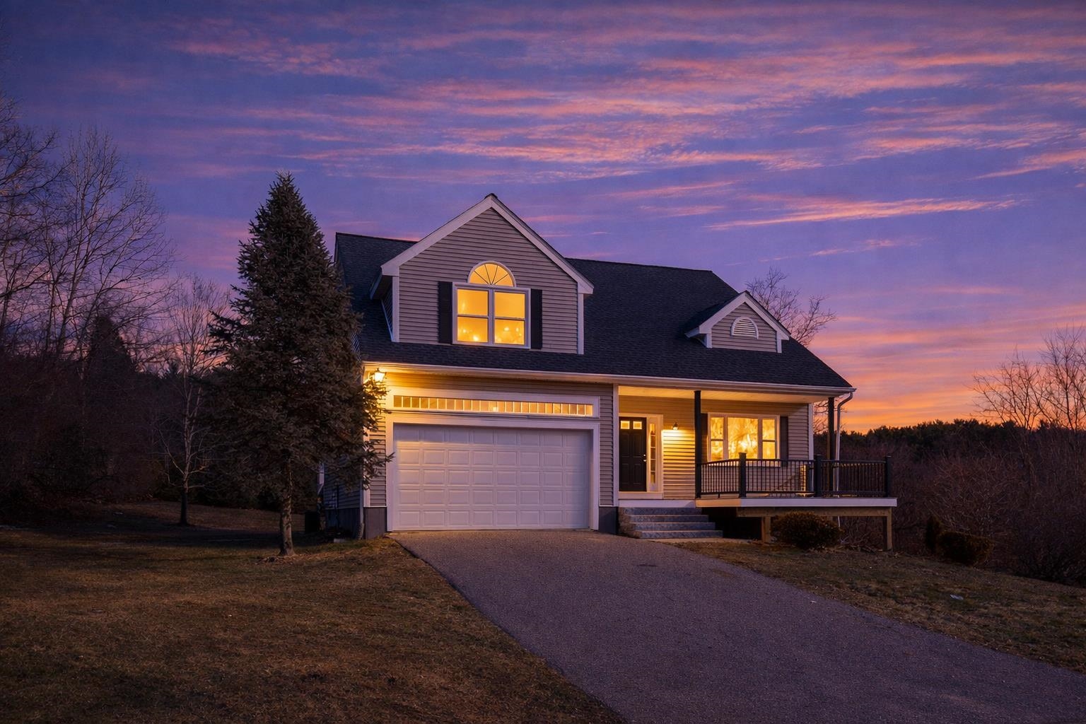 26 Moffat St, Portsmouth, NH 03801