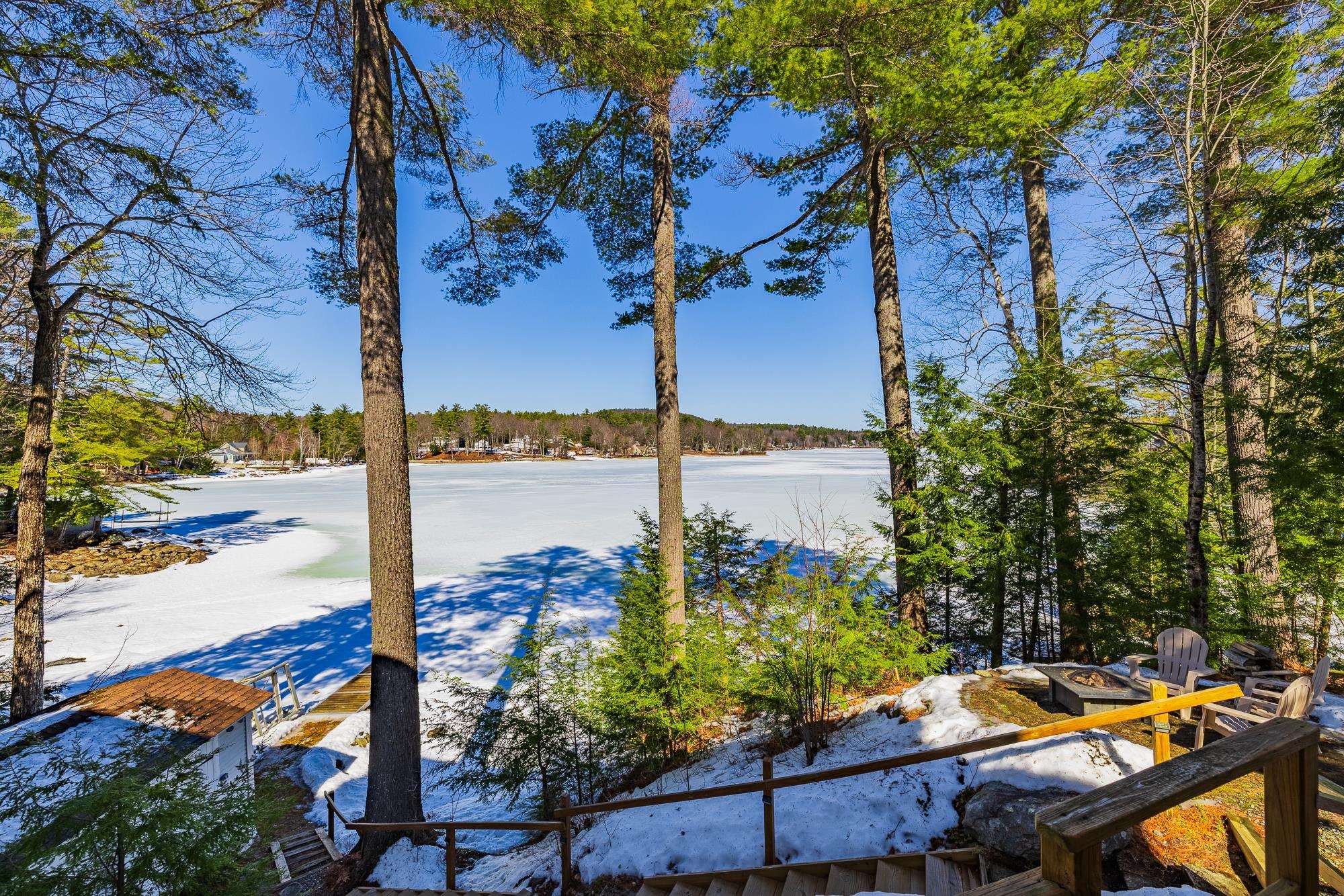 91 Algonquin Rd, Enfield, NH 03748