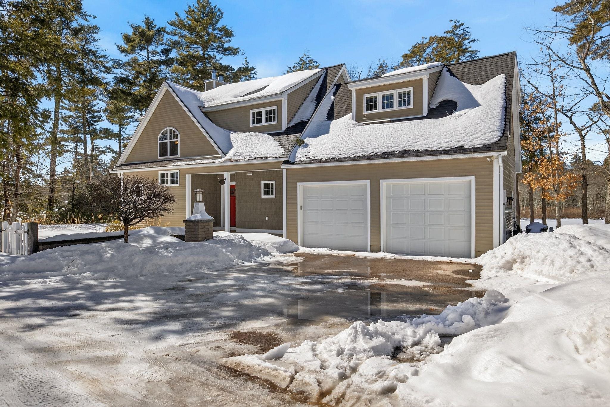 10 Clark Island Rd, Amherst, NH 03110