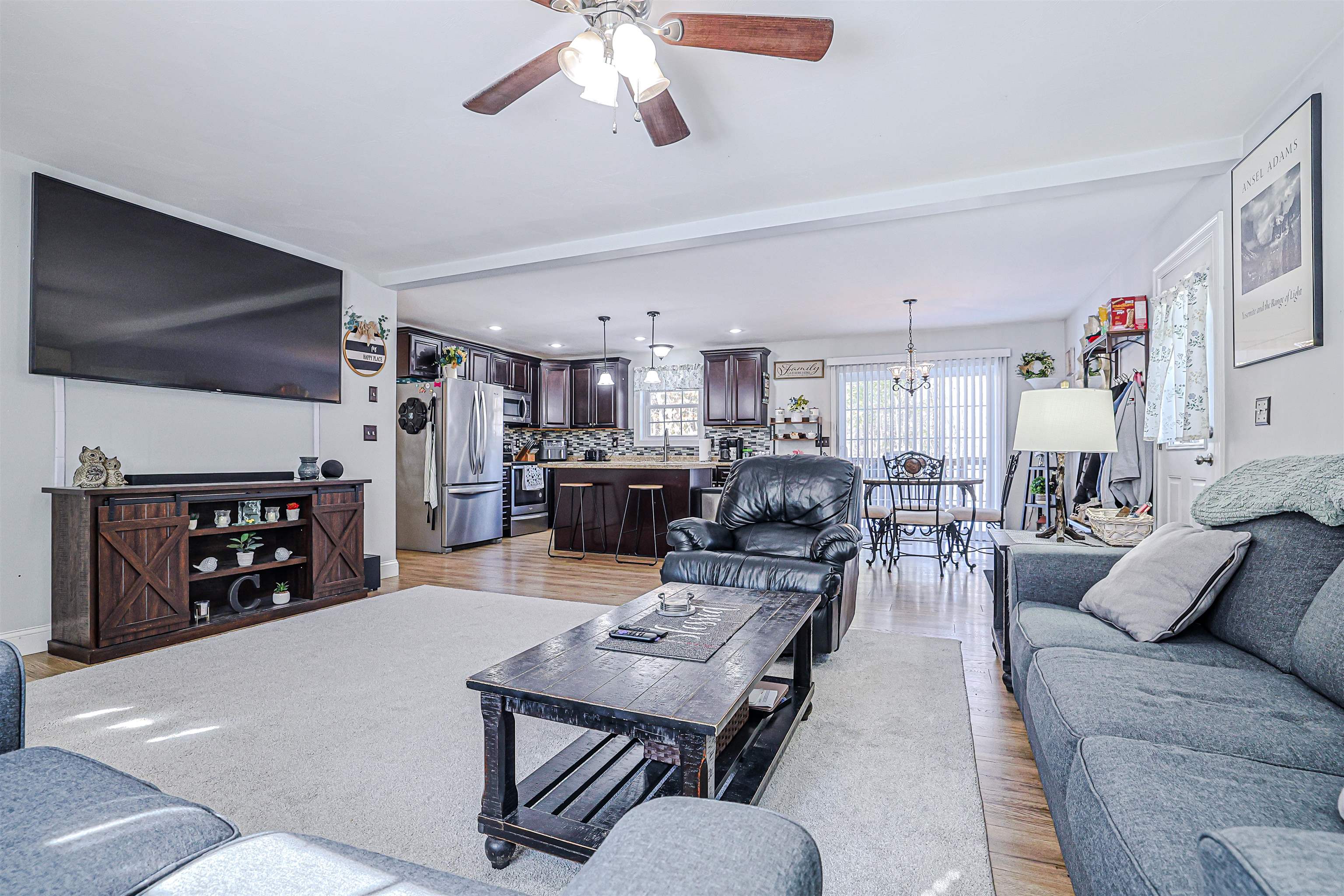 35 Reservoir Rd, Meredith, NH 03253