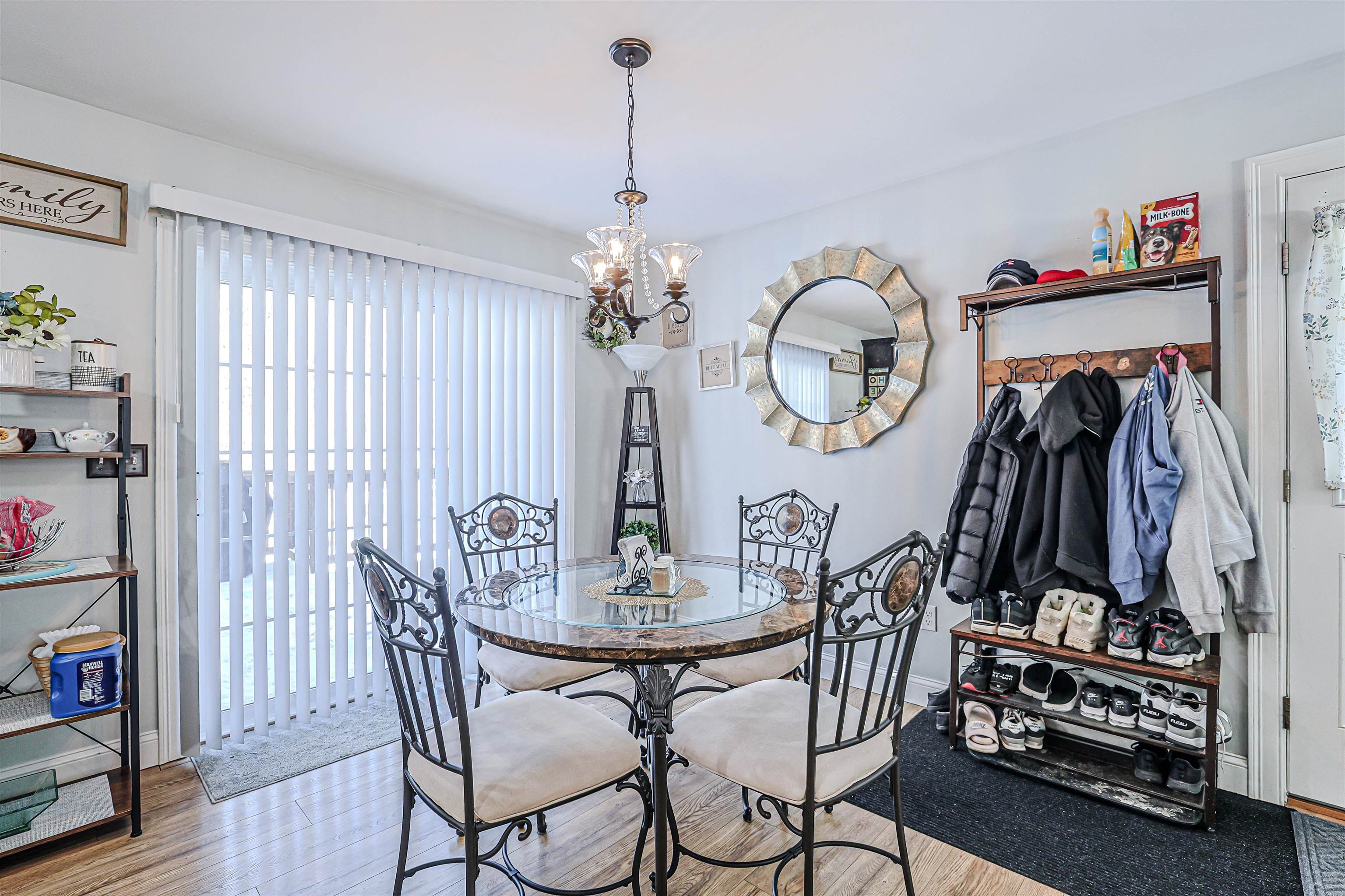 35 Reservoir Rd, Meredith, NH 03253