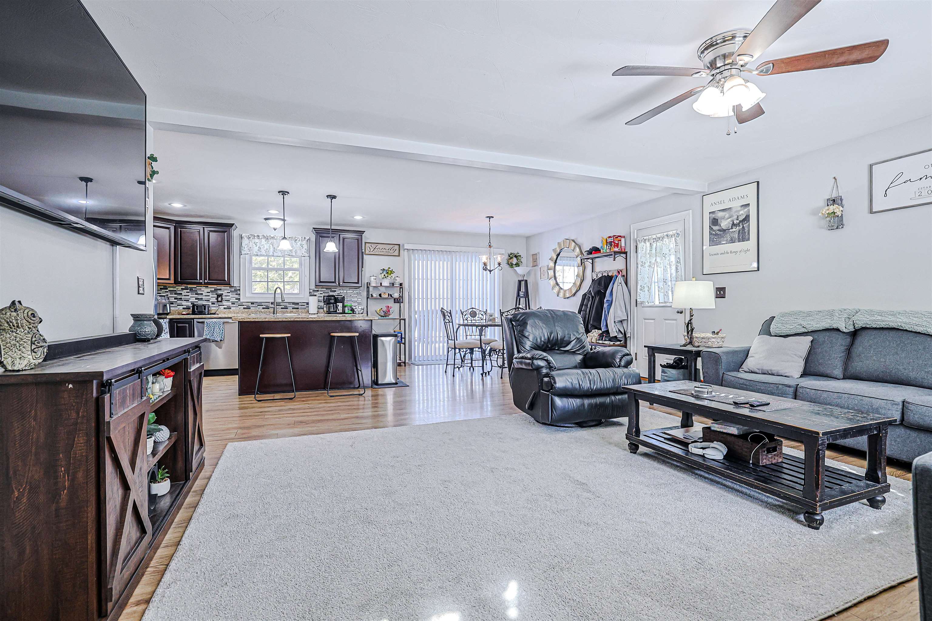 35 Reservoir Rd, Meredith, NH 03253