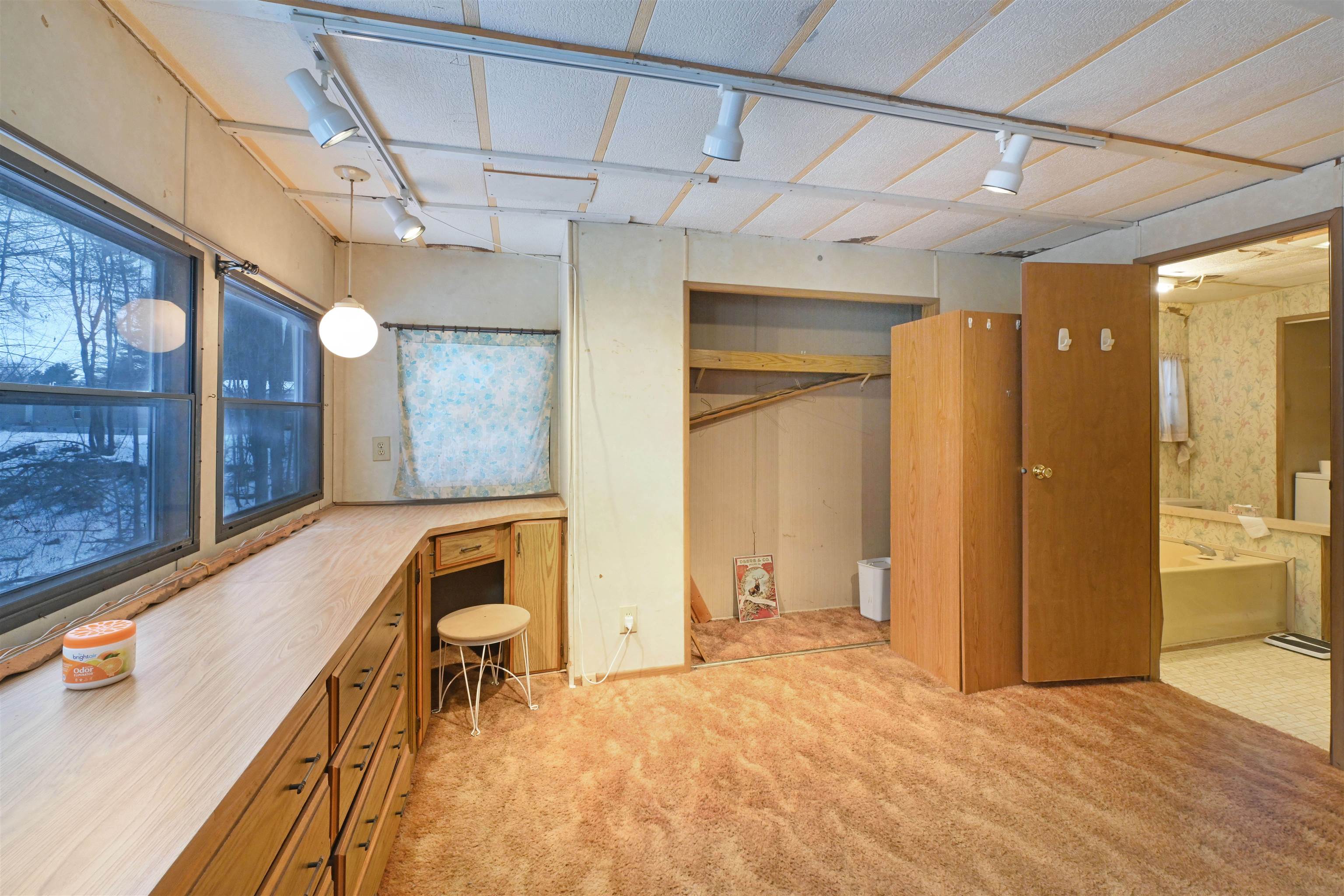 178 Taylor St, Milton, VT 05468