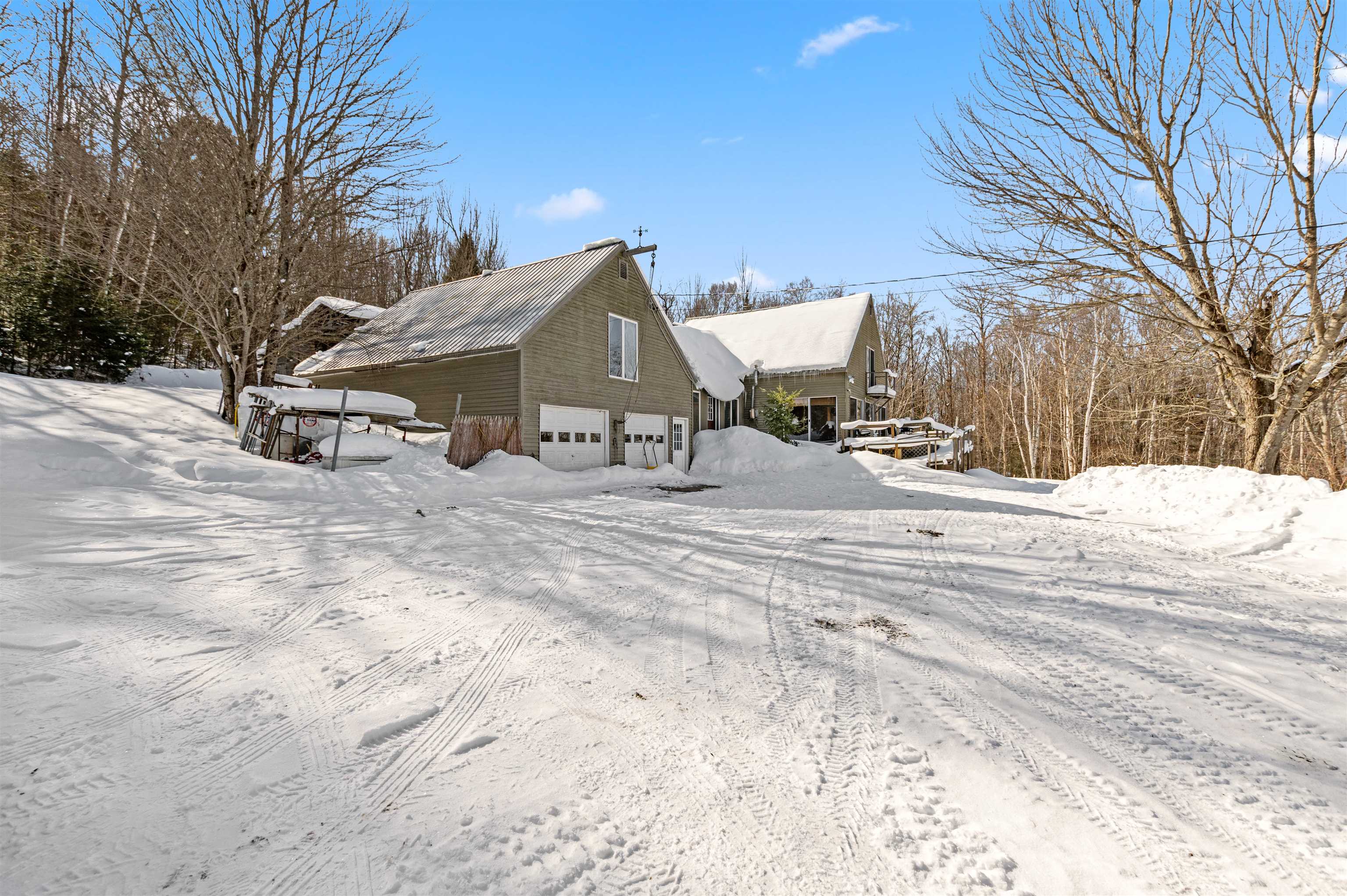 636 Meridan Hill Rd, Columbia, NH 03576