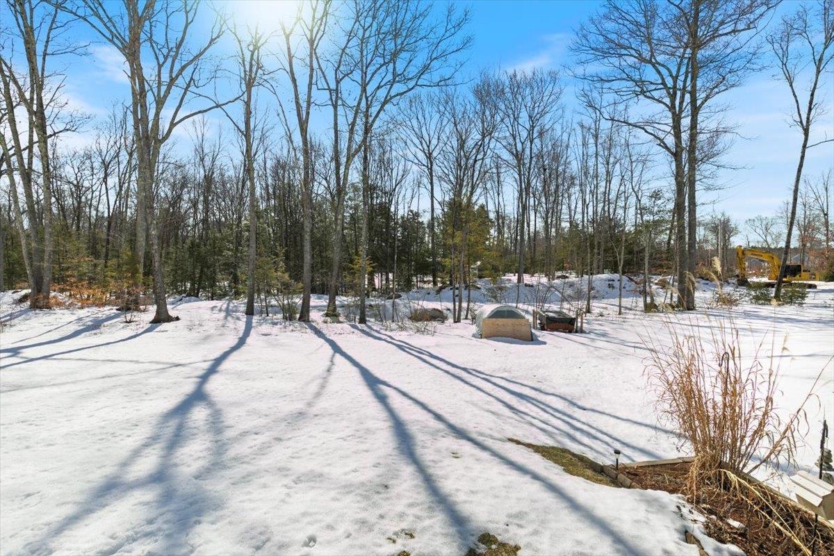 145 Gristmill Rd, Fremont, NH 03044