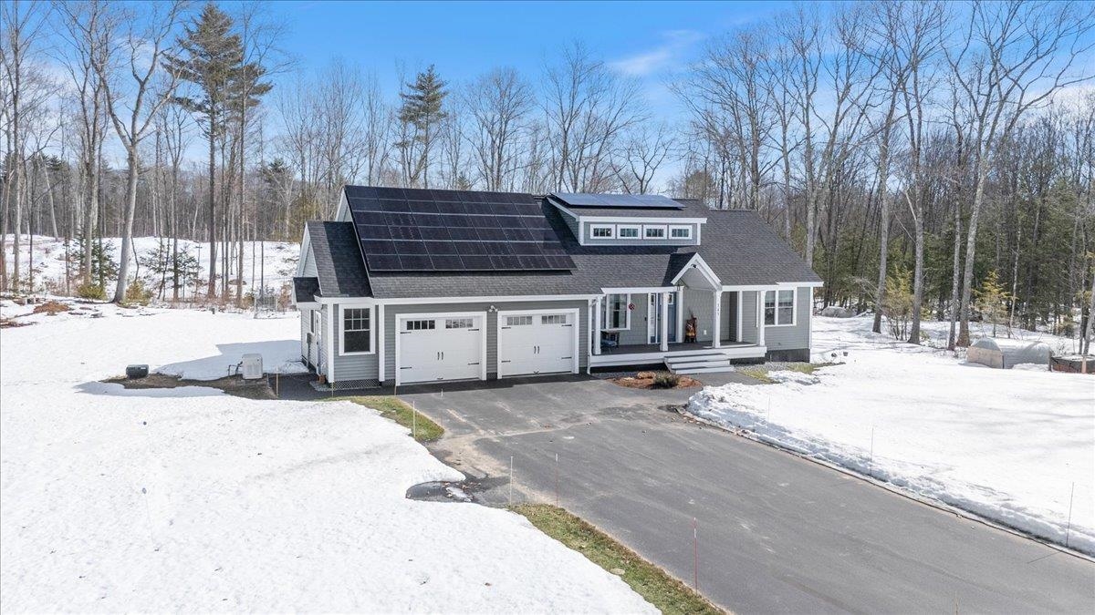 145 Gristmill Rd, Fremont, NH 03044