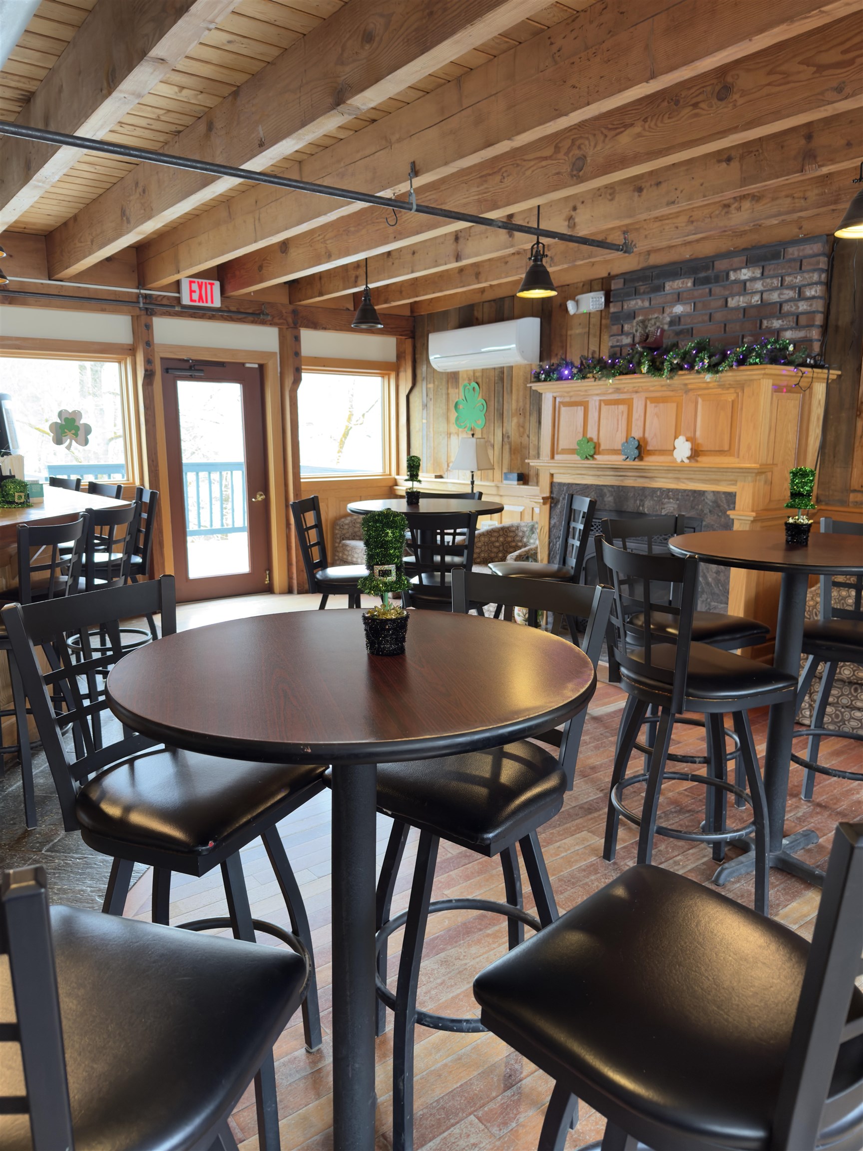 185 Reservoir Rd, Campton, NH 03223