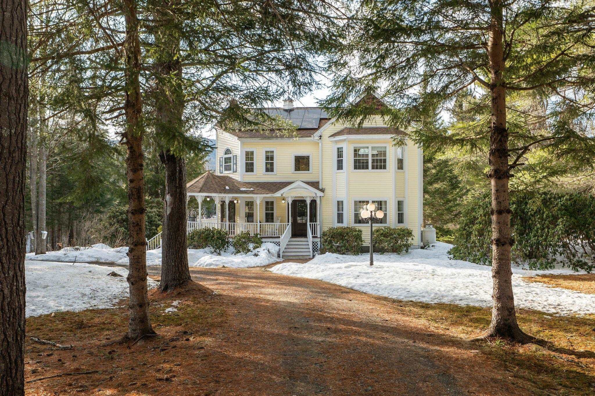 34 Meadowbrook Rd, Grantham, NH 03753