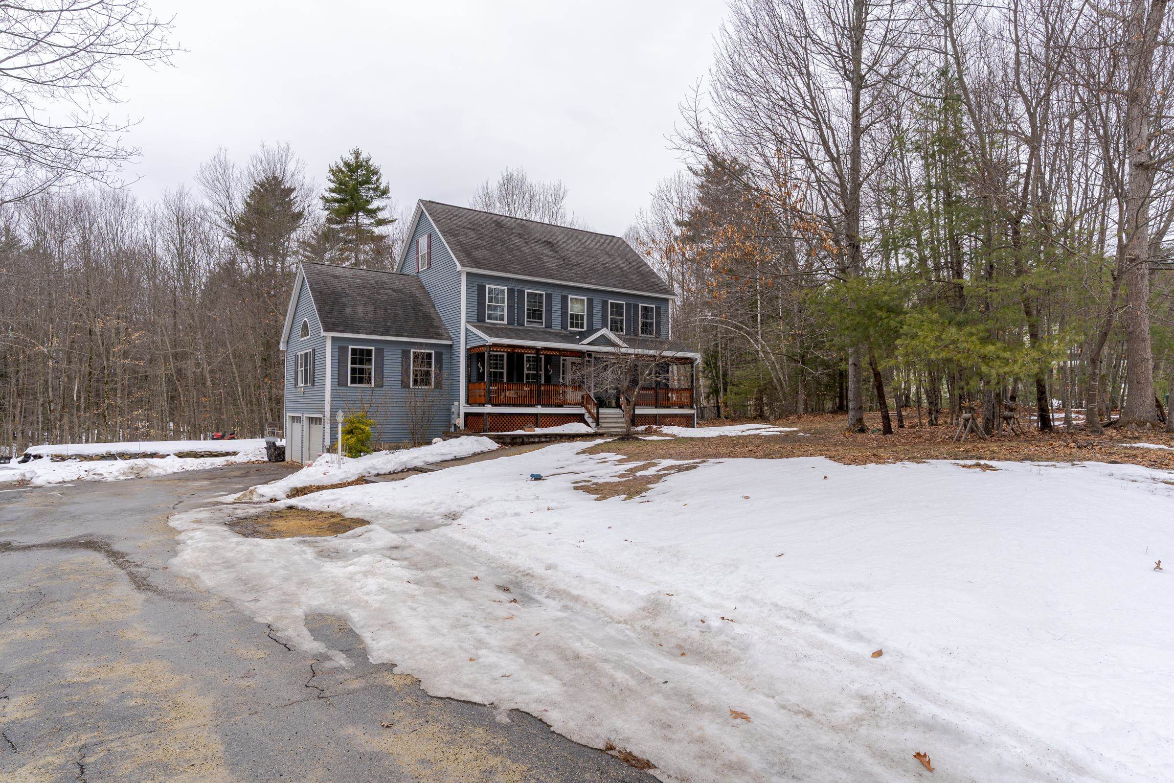 94 Winkley Farm Ln, Rochester, NH 03867