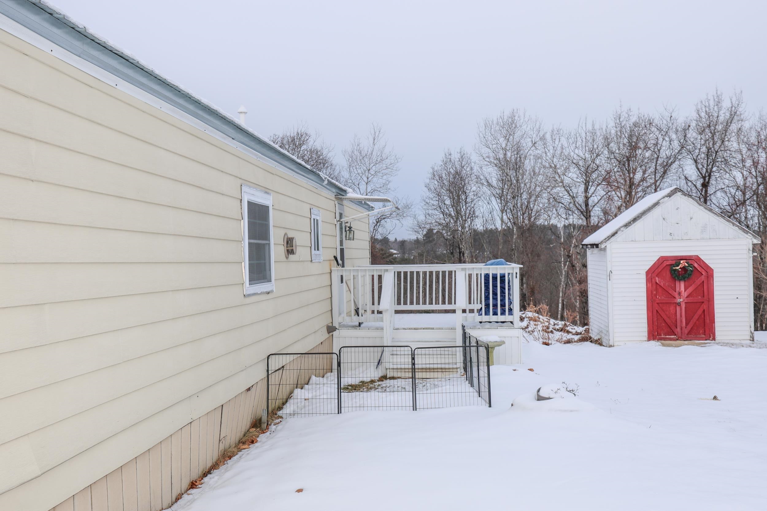 Homes for sale in Pittsfield, NH | 153 Leavitt Rd, Pittsfield, NH 03263 | MLS# 5079181