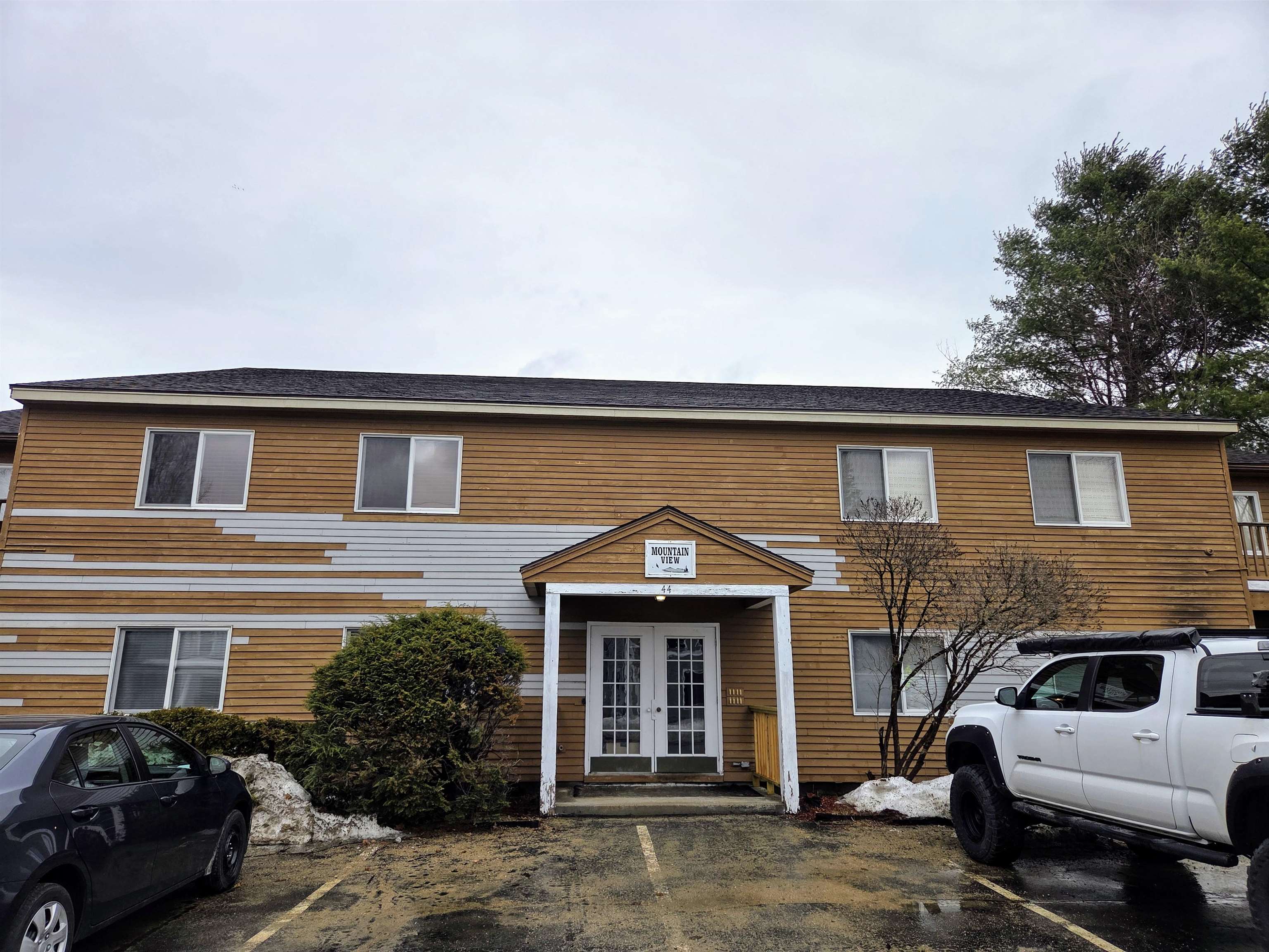 44 Church St #3, Lincoln, NH 03251