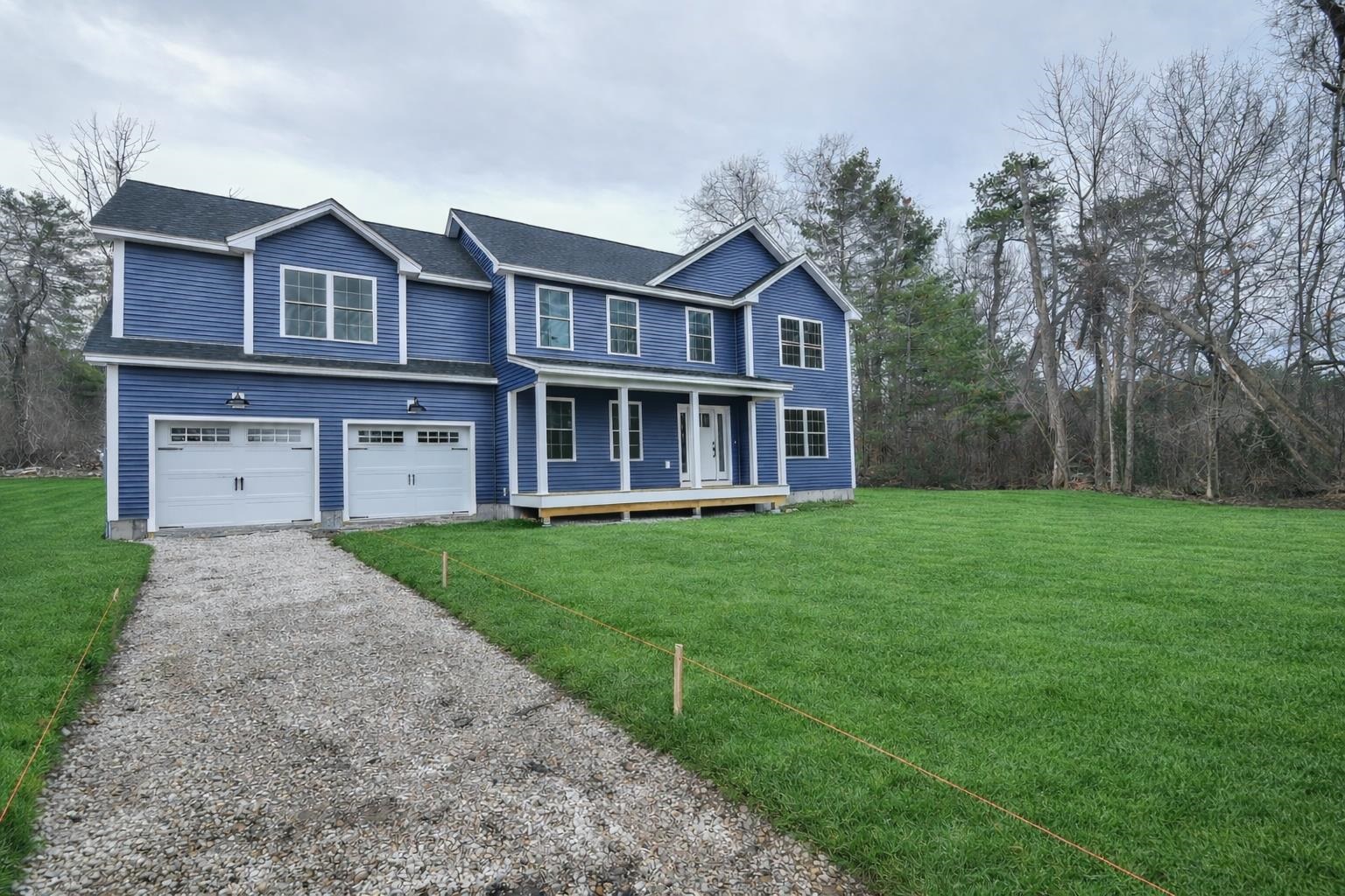 19 Mammoth Rd, Hooksett, NH 03106