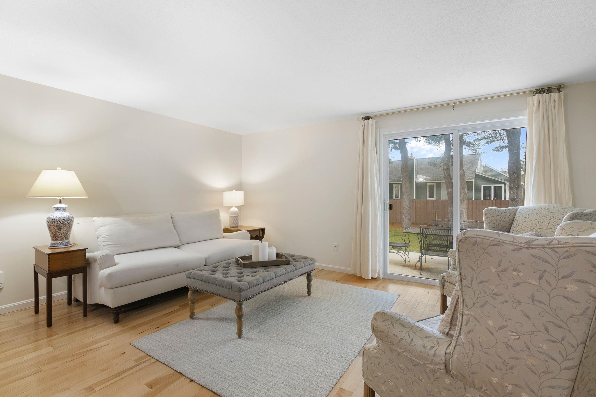 28 Stonehouse Ln, Keene, NH 03431