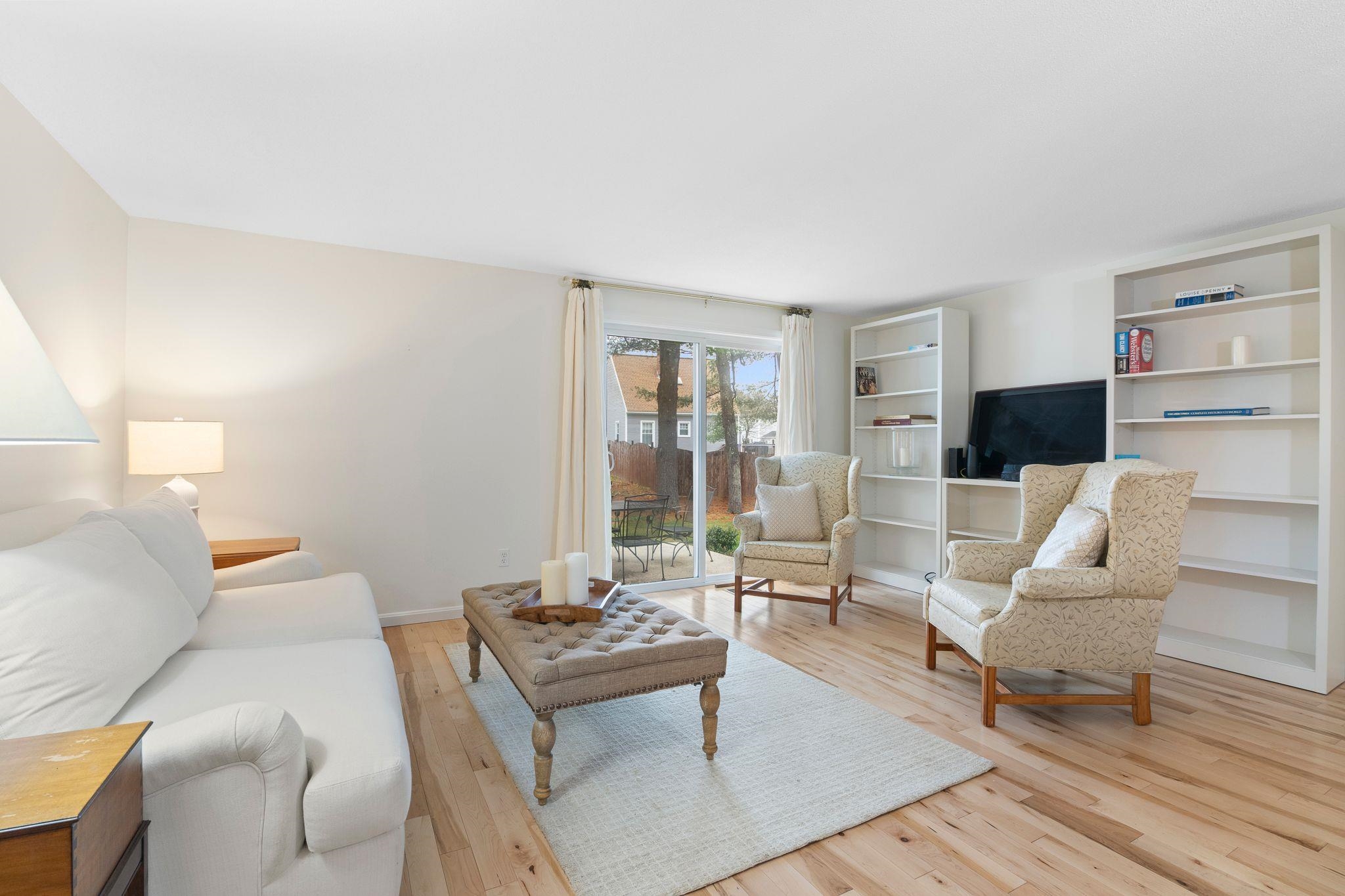 28 Stonehouse Ln, Keene, NH 03431