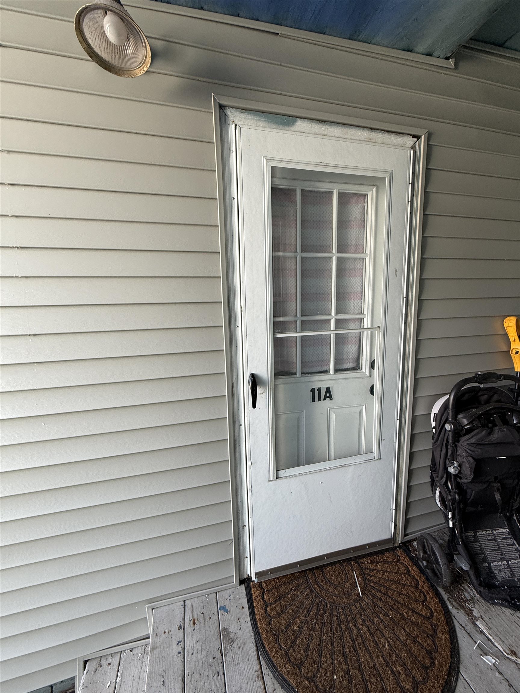 11 Amory St, Nashua, NH 03060