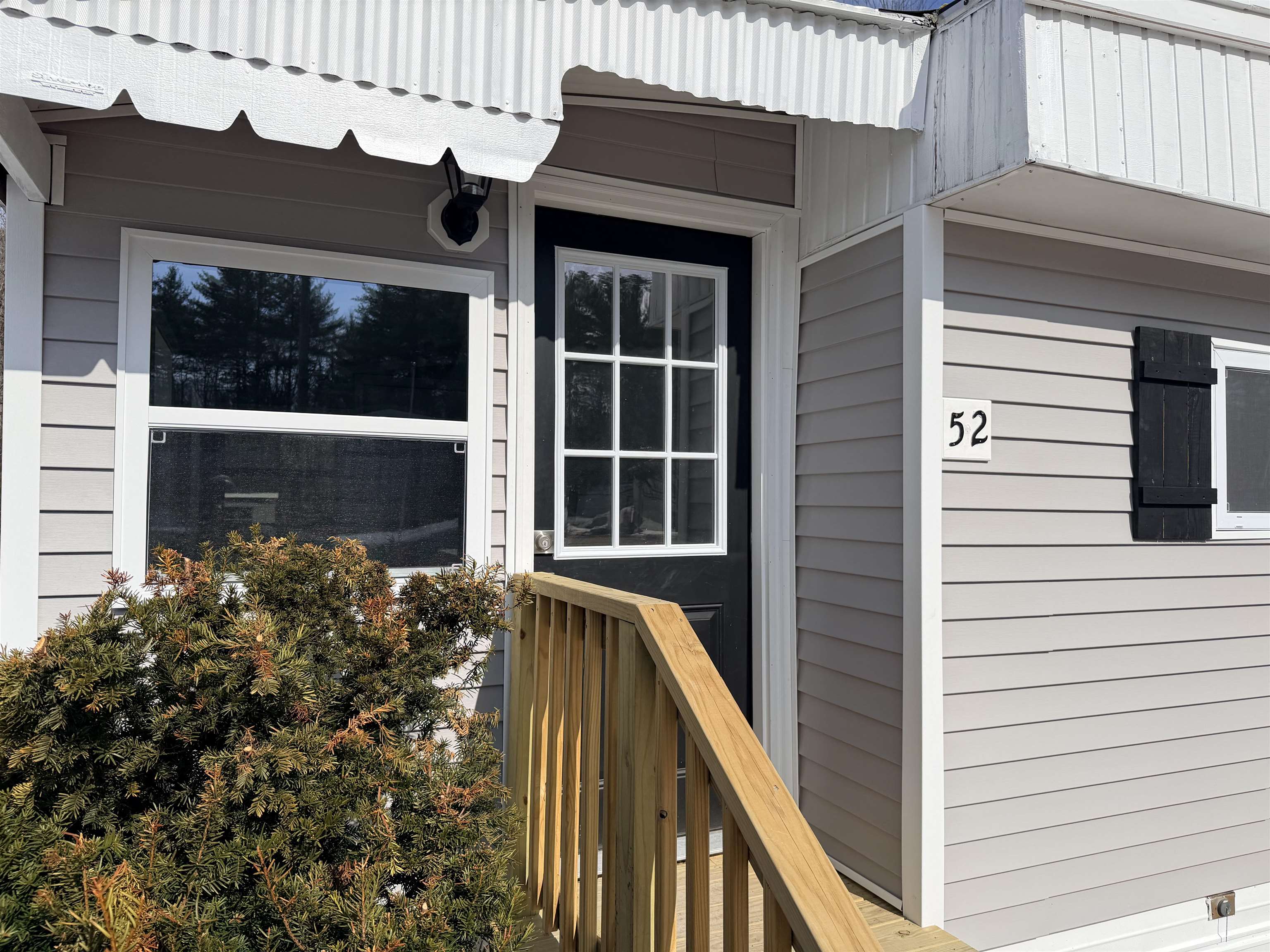 52 Crosswind Ln, Rochester, NH 03867