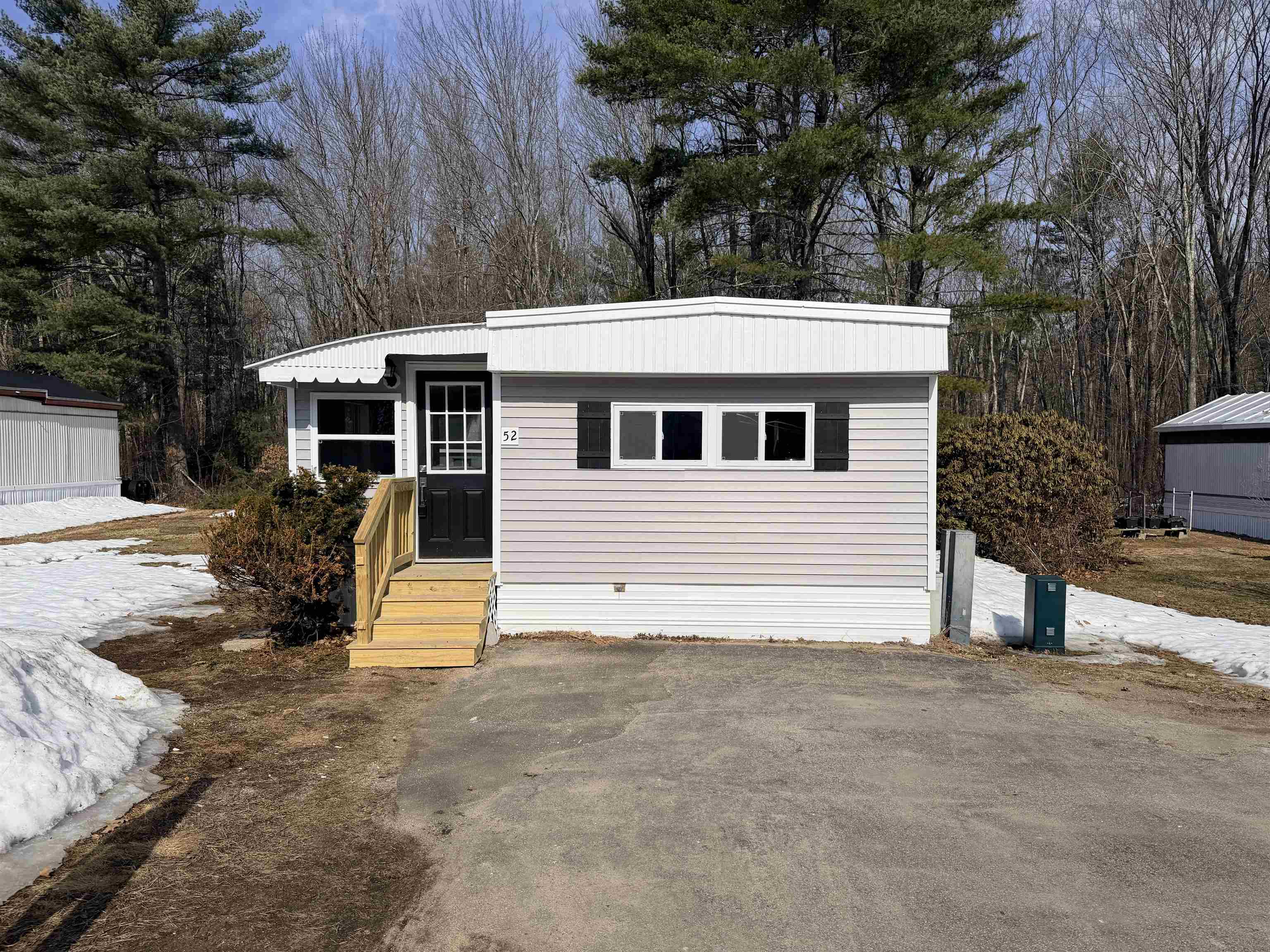 52 Crosswind Ln, Rochester, NH 03867