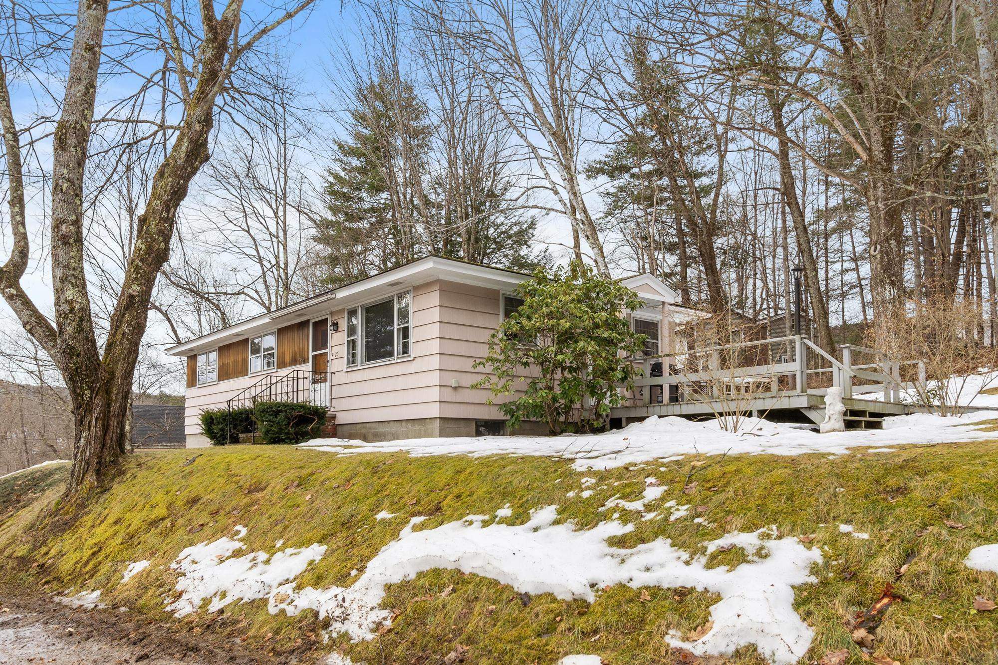 20 Ling St, Marlborough, NH 03455