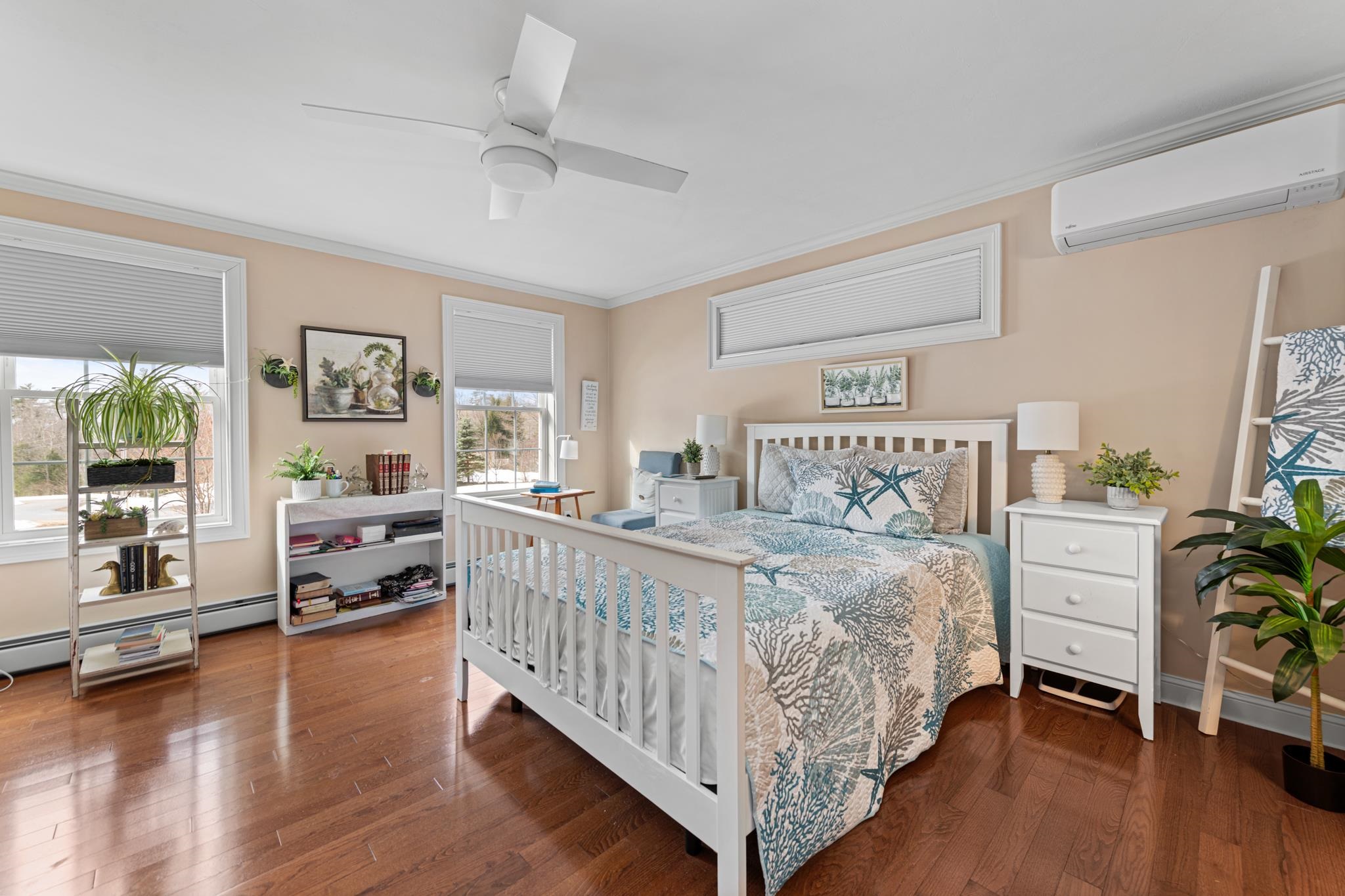 28 Cilley Brook Ln, Hebron, NH 03241