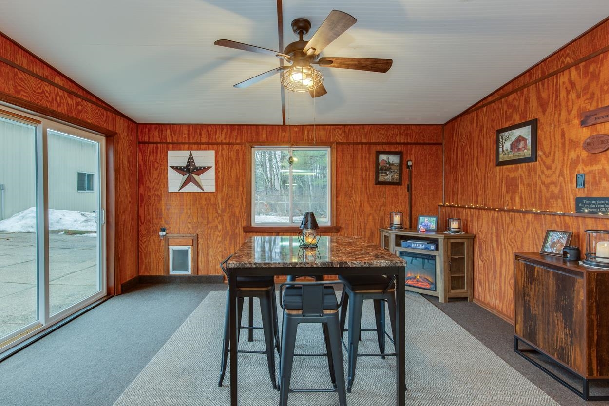 5 Lori Ln, Pelham, NH 03076