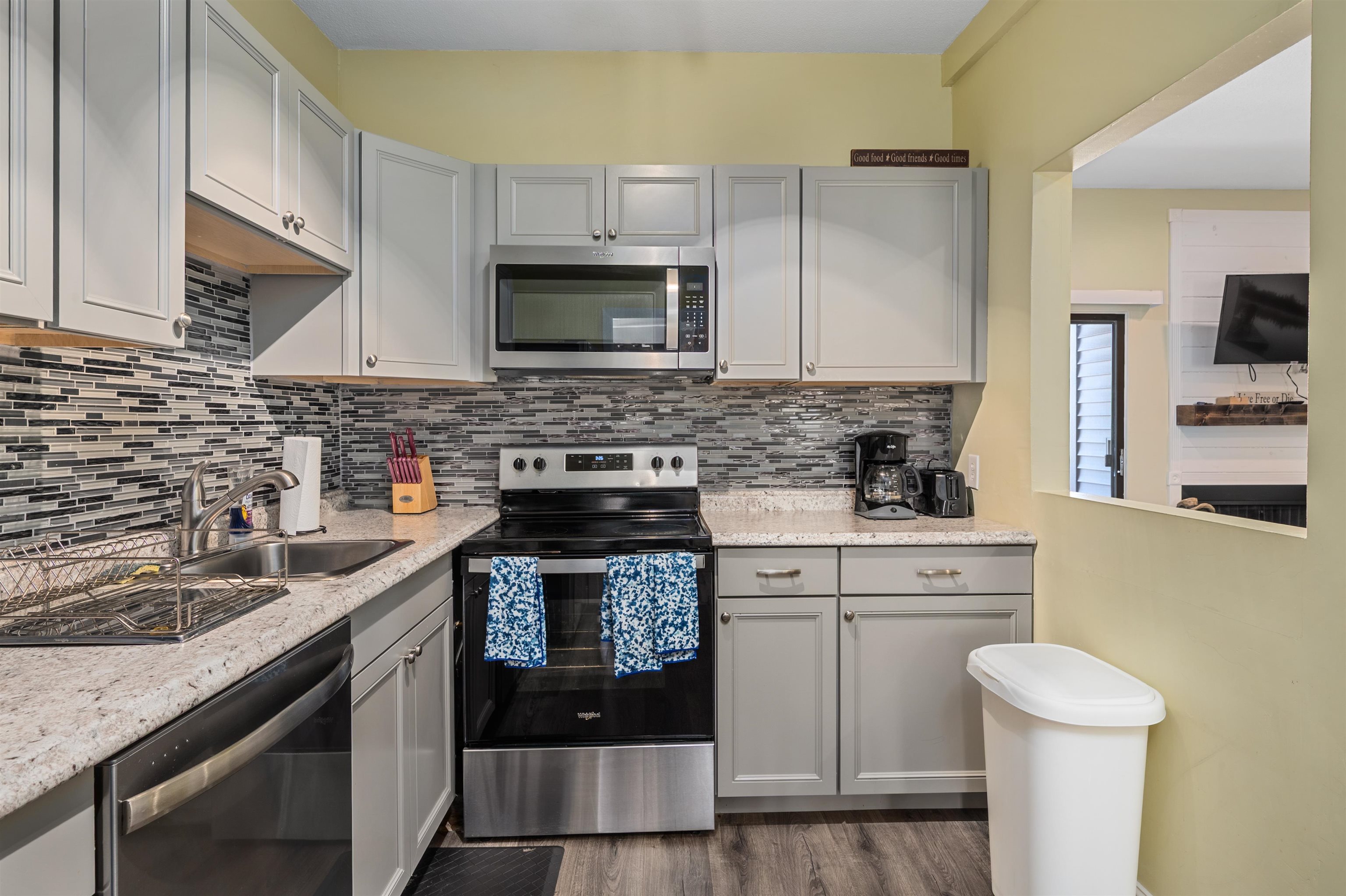 59 Treetop Cir #34, Laconia, NH 03246