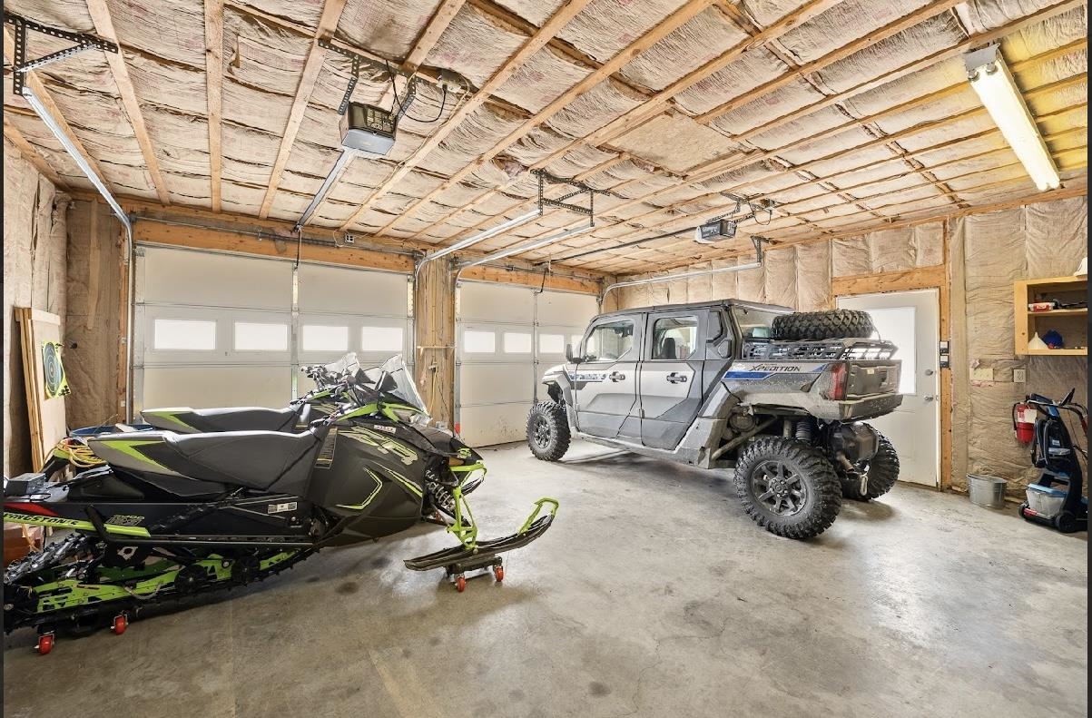 Homes for sale in Pittsburg, NH | 2142 Halls Stream Rd, Pittsburg, NH 03592 | MLS# 5079250