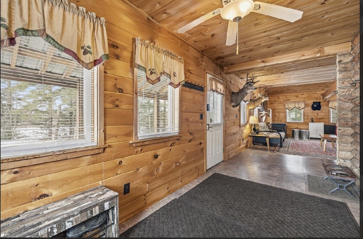 Homes for sale in Pittsburg, NH | 2142 Halls Stream Rd, Pittsburg, NH 03592 | MLS# 5079250