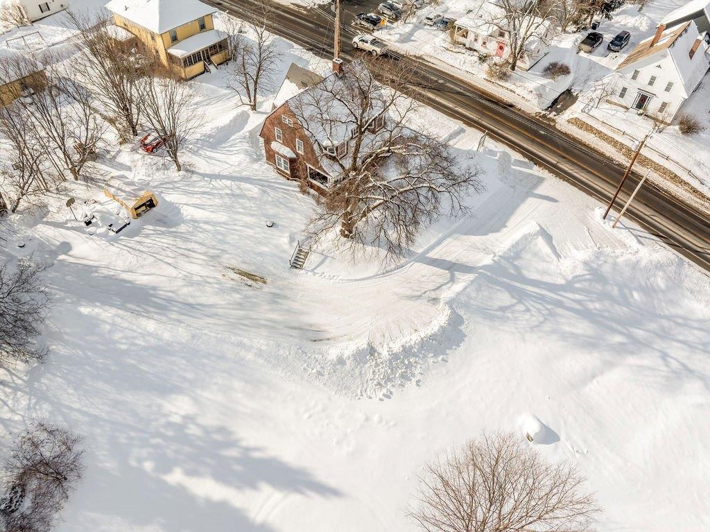 Level Parking Area 24797642