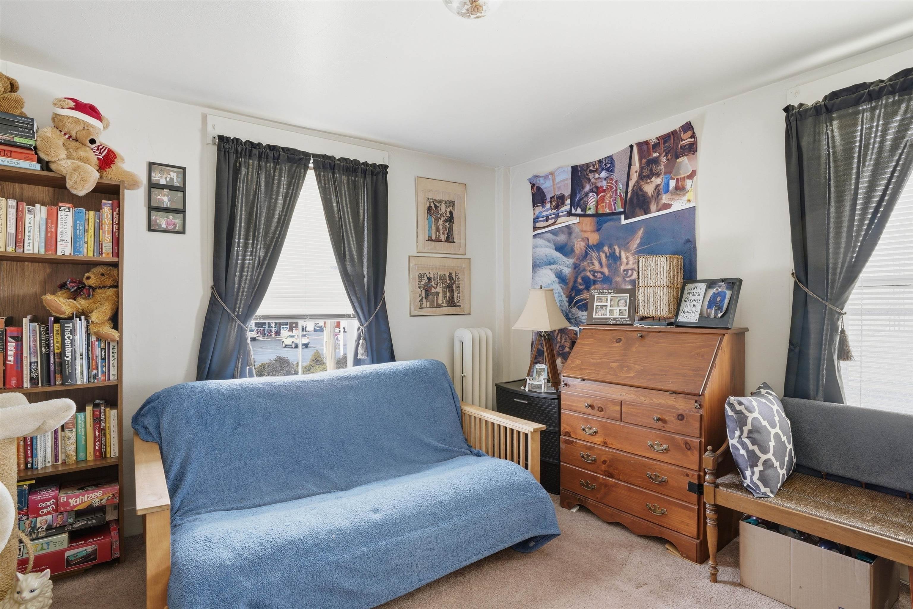 88 Pleasant St, Claremont, NH 03743