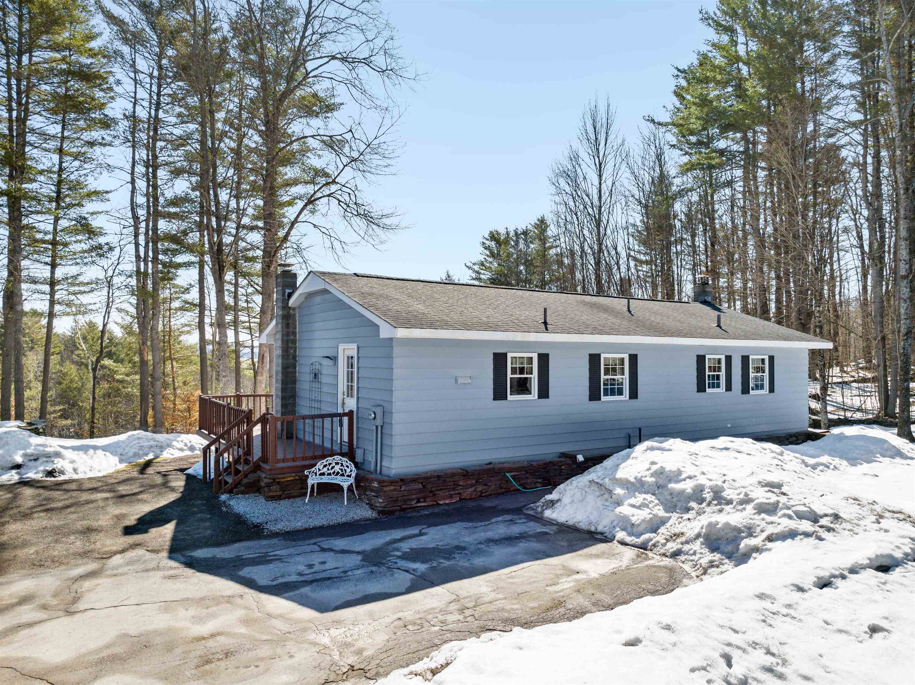 Homes for sale in Berlin, VT | 310 Hill Street Ext, Berlin, VT 05602 | MLS# 5079276