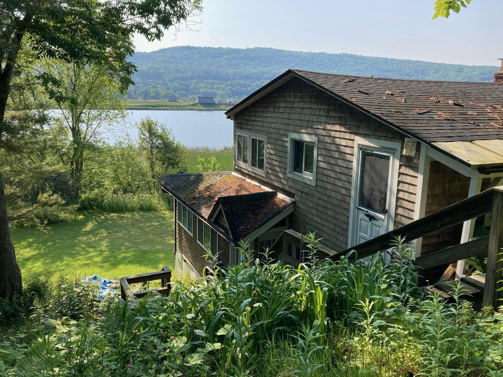 Homes for sale in Rockingham, VT | 10 Riverfront Dr, Rockingham, VT 05101 | MLS# 5079279