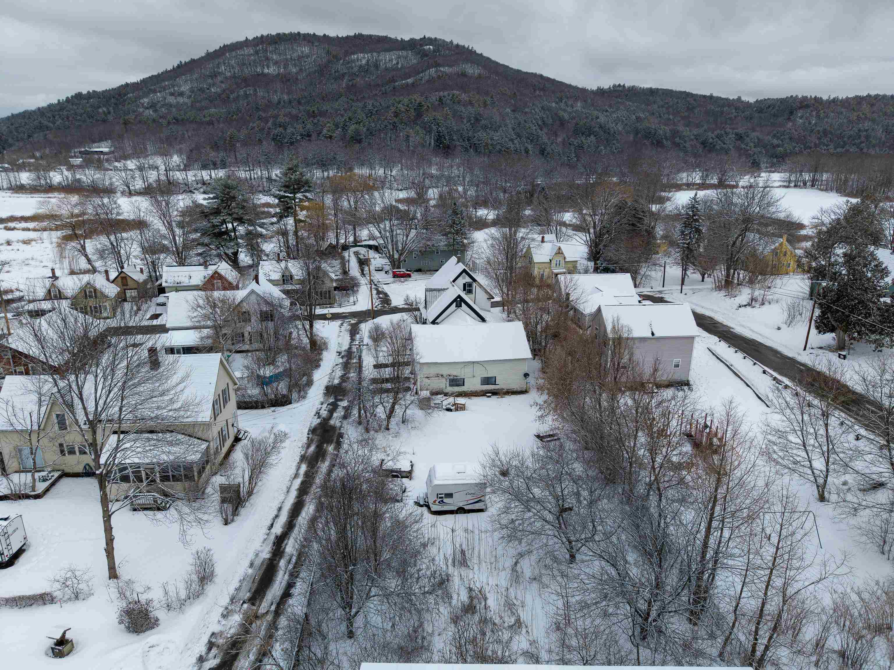 41 Ammonoosuc St, Haverhill, NH 03785