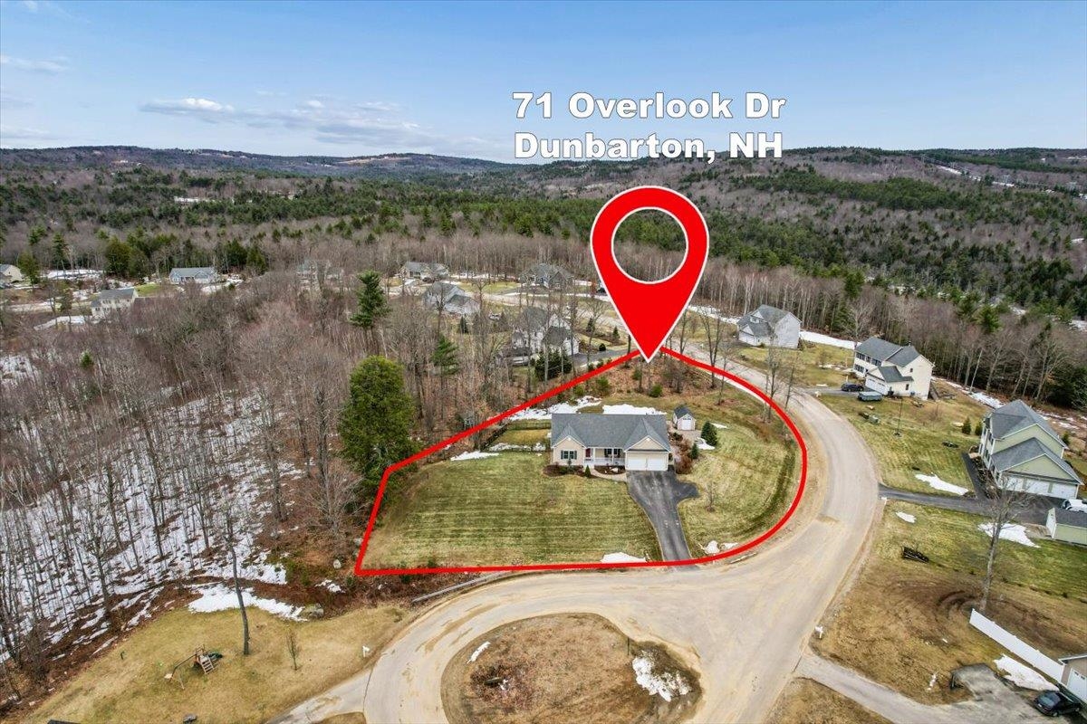 71 Overlook Dr, Dunbarton, NH 03046